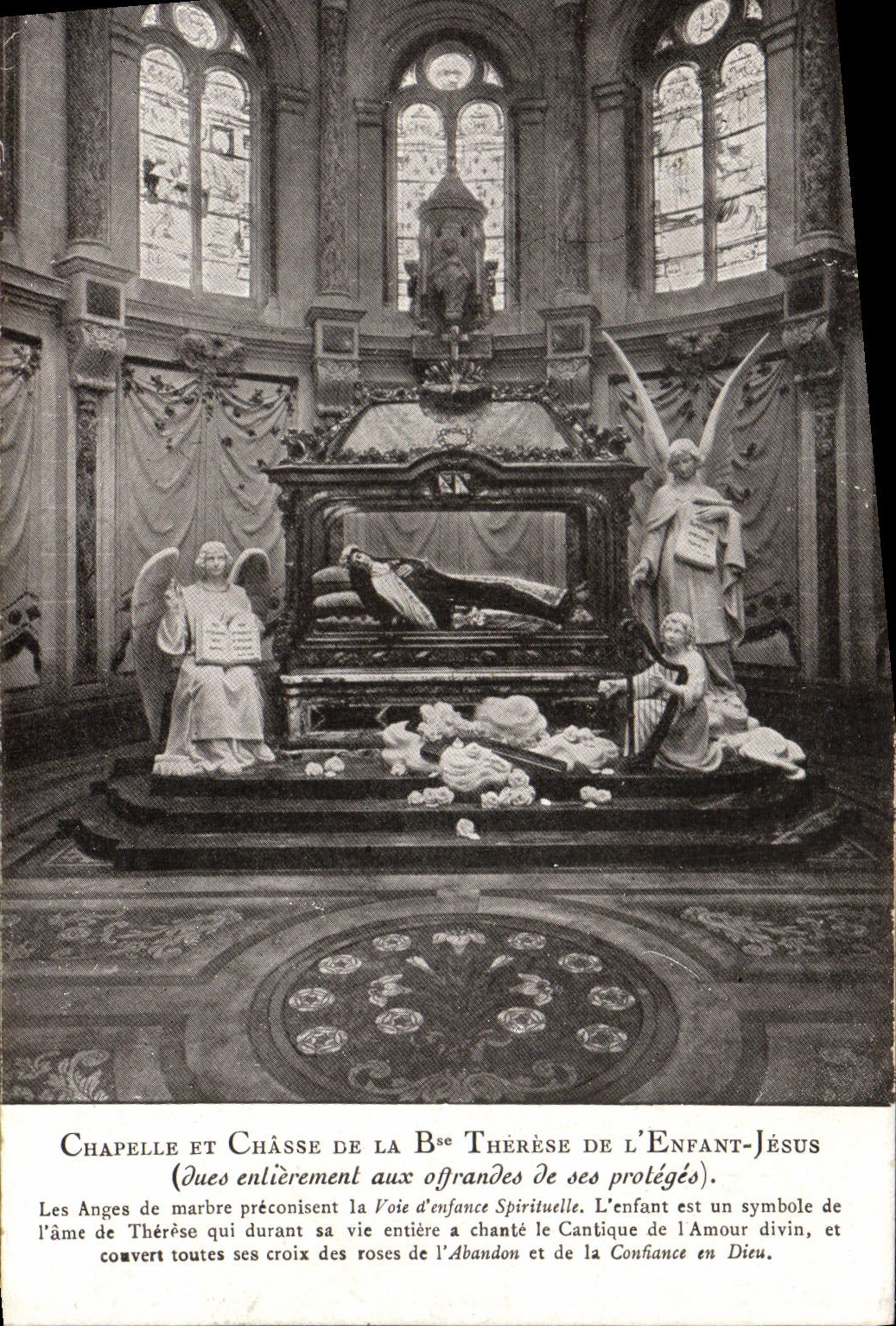 CPA Chapelle et chasse de la therese de l'enfant jesus Lisieux