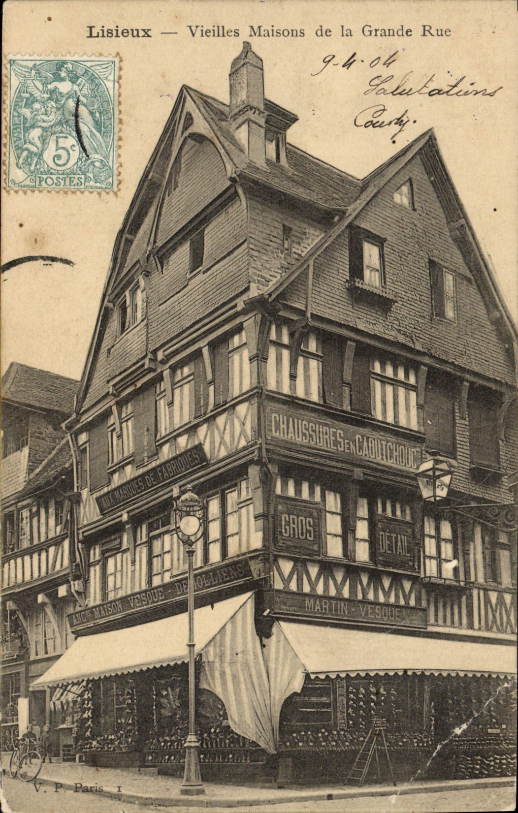 CPA Lisieux vieilles Maisons grande rue