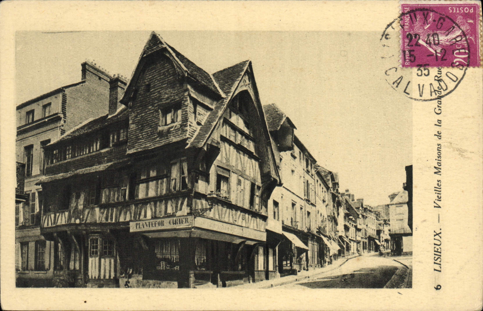 CPA Lisieux Vieilles maisons rue de la paix
