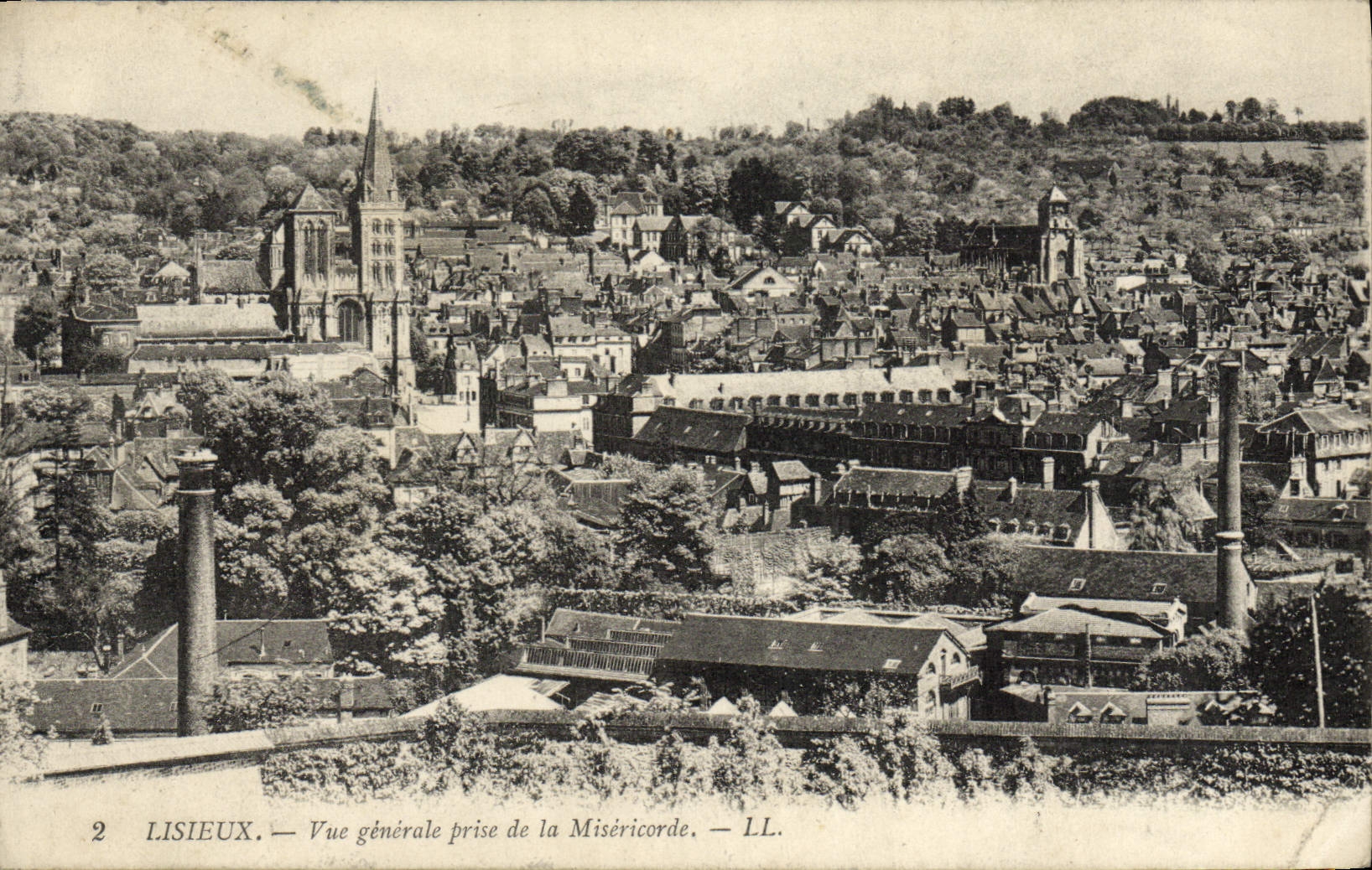 CPA Lisieux Vue generale prise de la misericorde