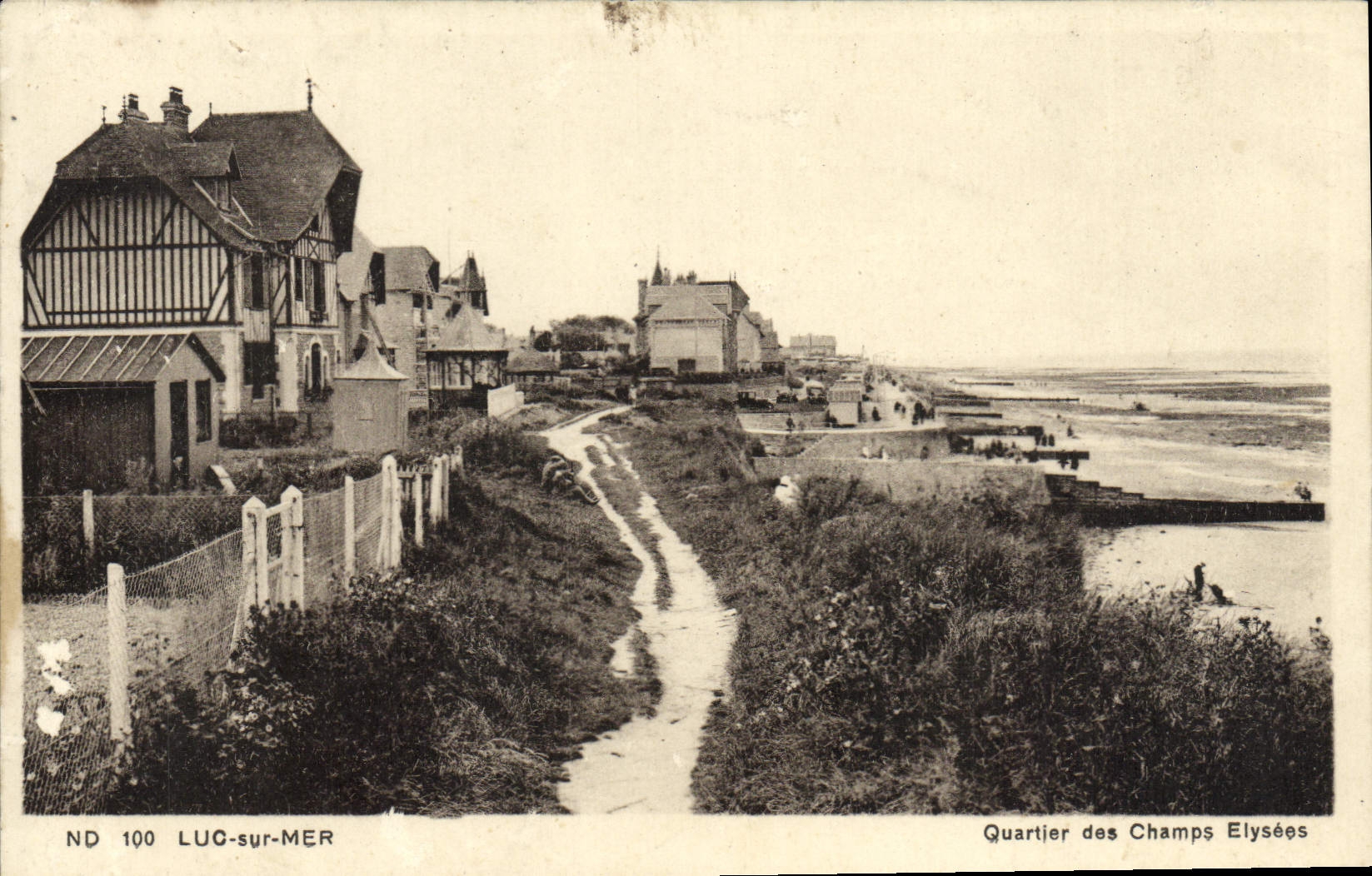 VINTAGE POSTCARD Luc on sea district of the fields elysees