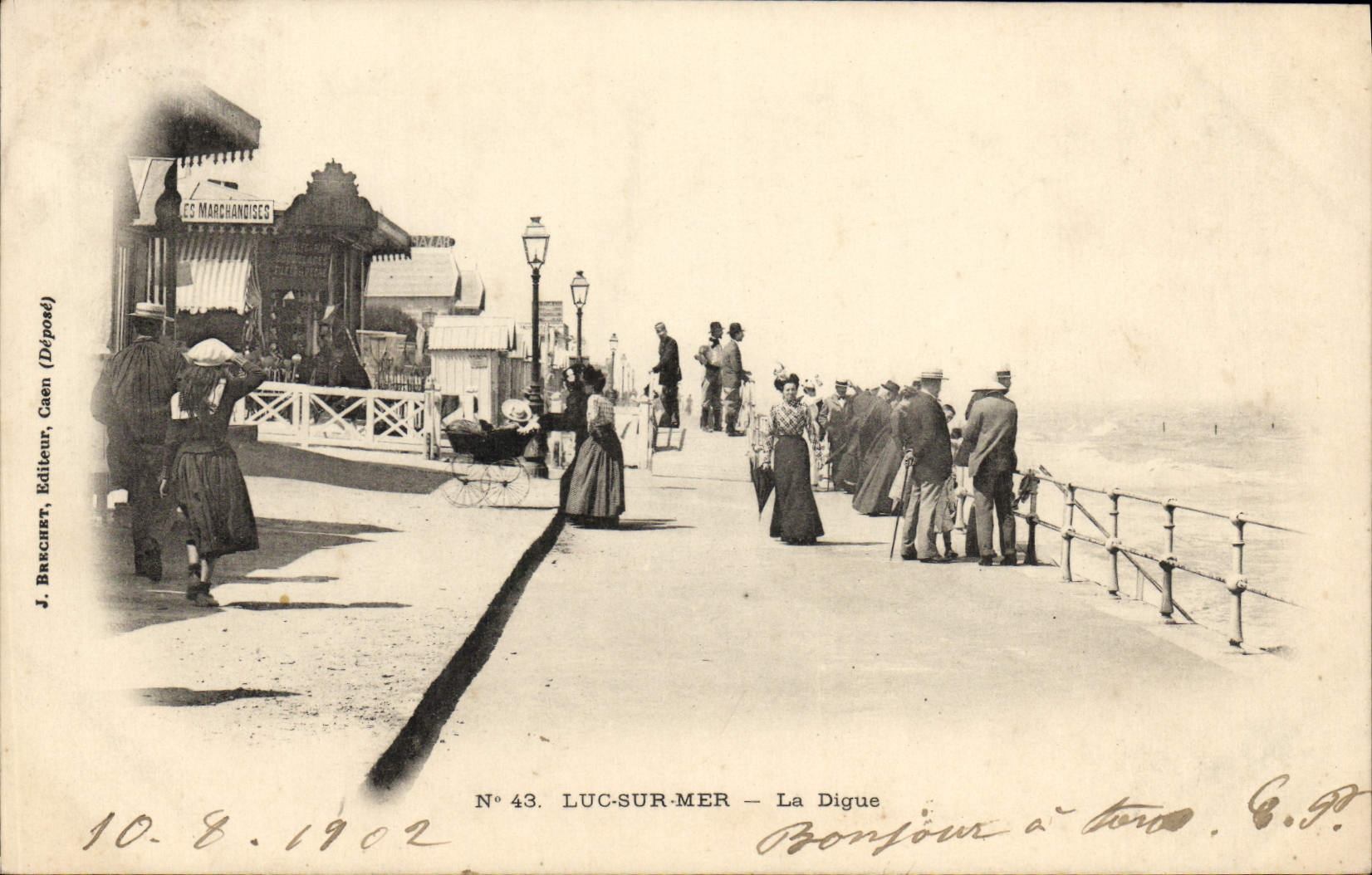 CPA Luc sur mer sur la digue