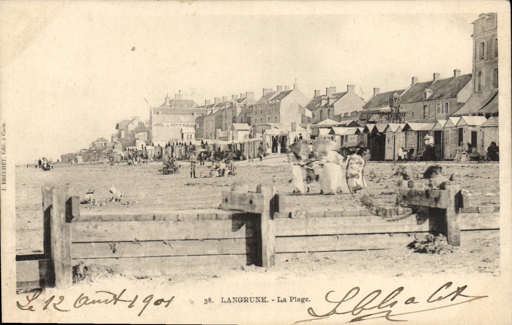 VINTAGE POSTCARD Langrune the beach