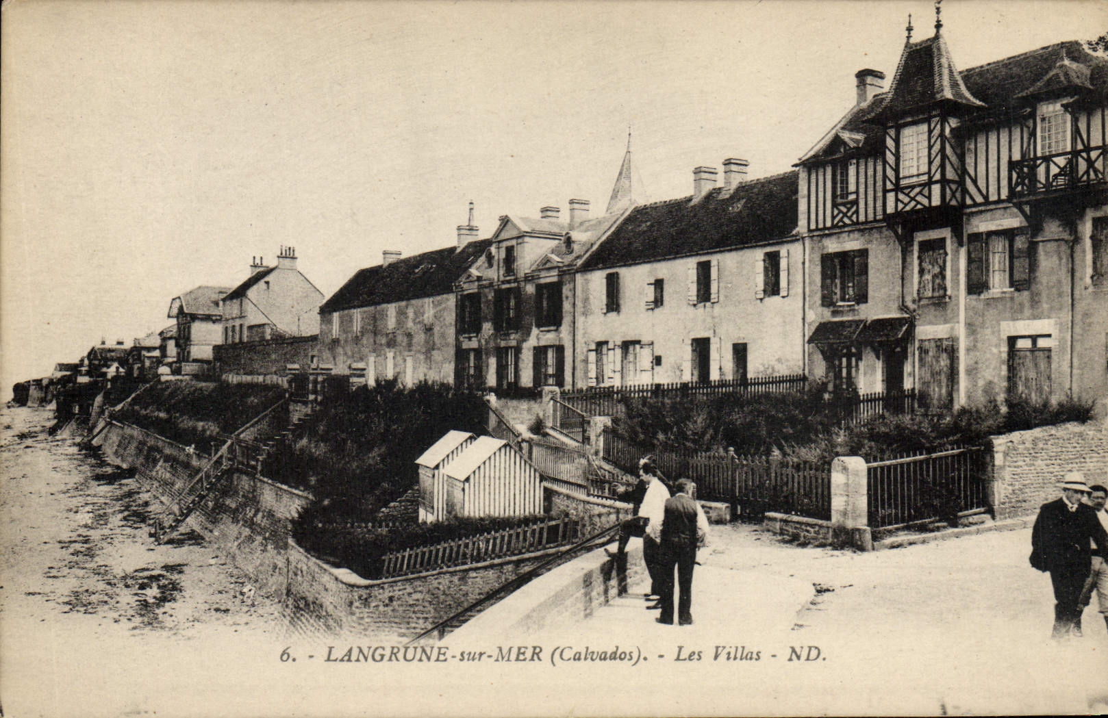 VINTAGE POSTCARD Langrune on sea villas