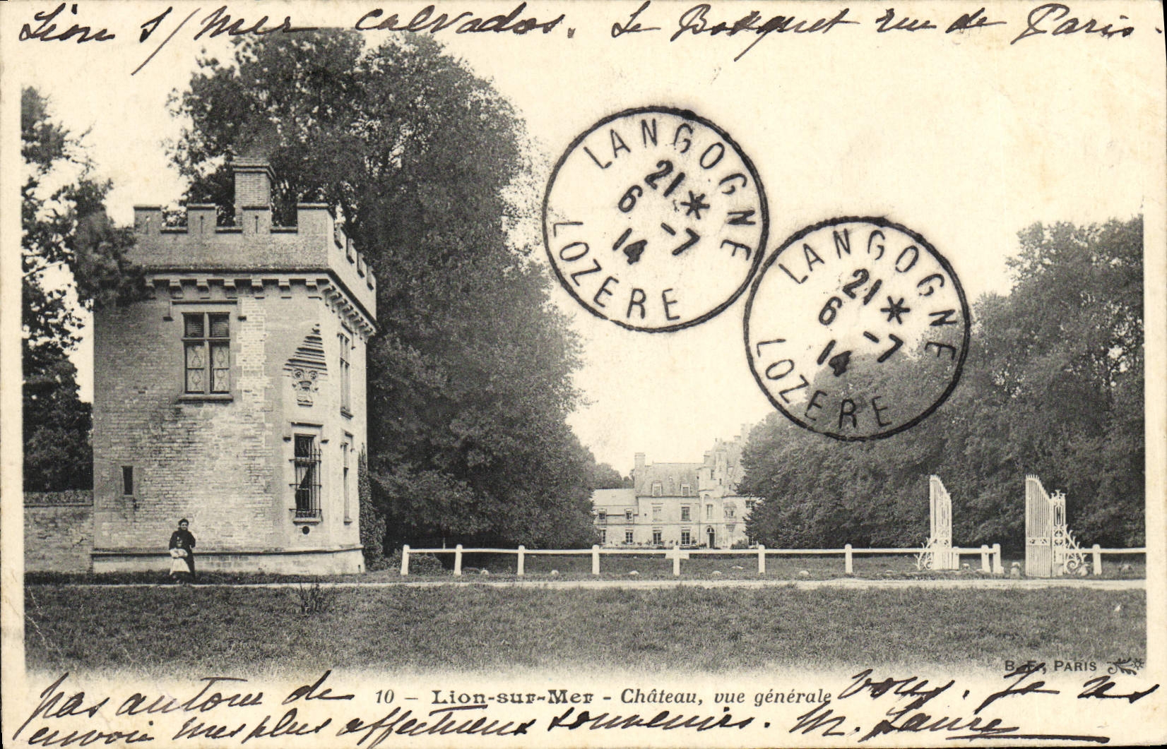VINTAGE POSTCARD Lion sur Mer castle View