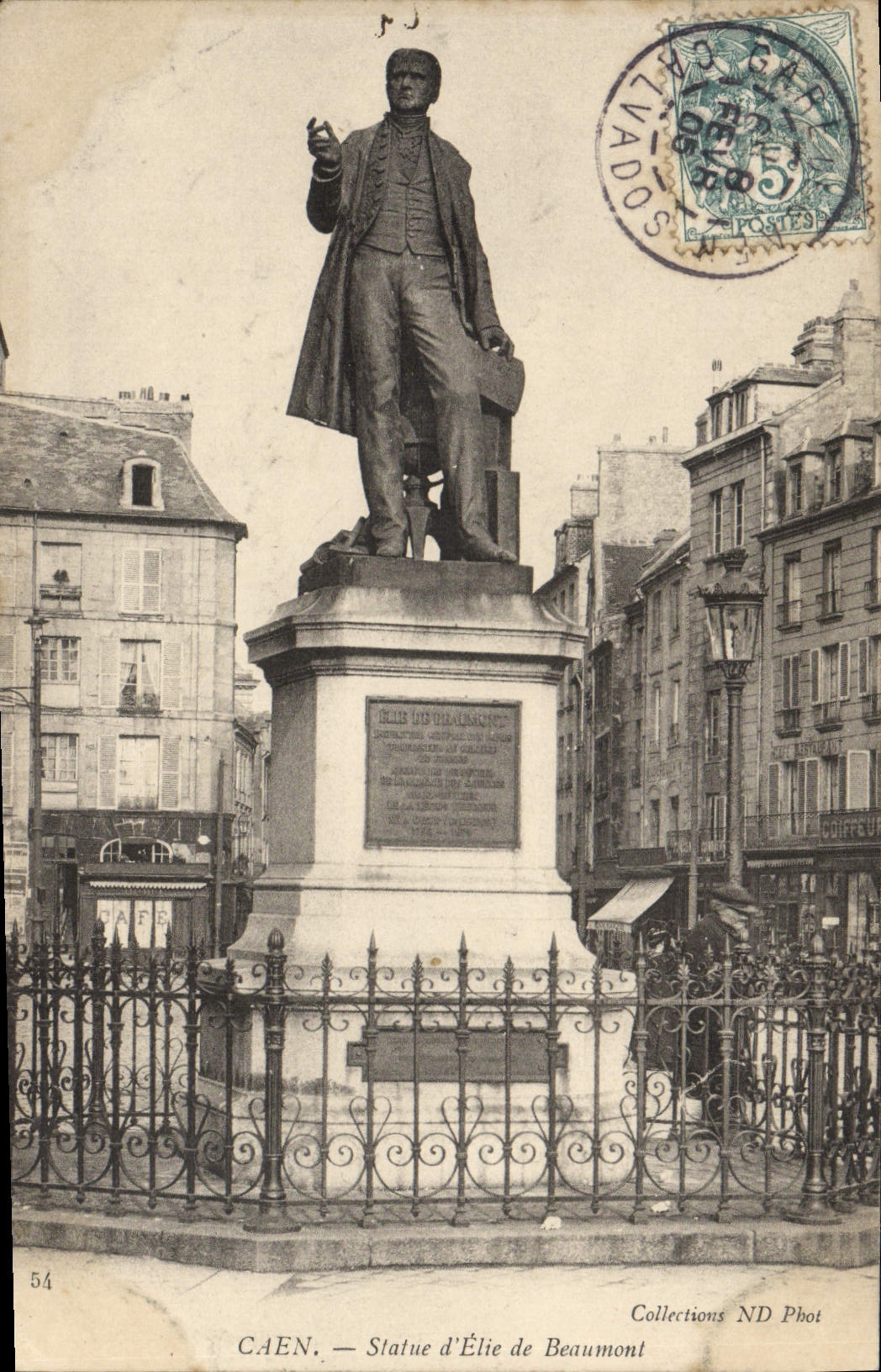 CPA Caen Statue d'Elie de Beaumont