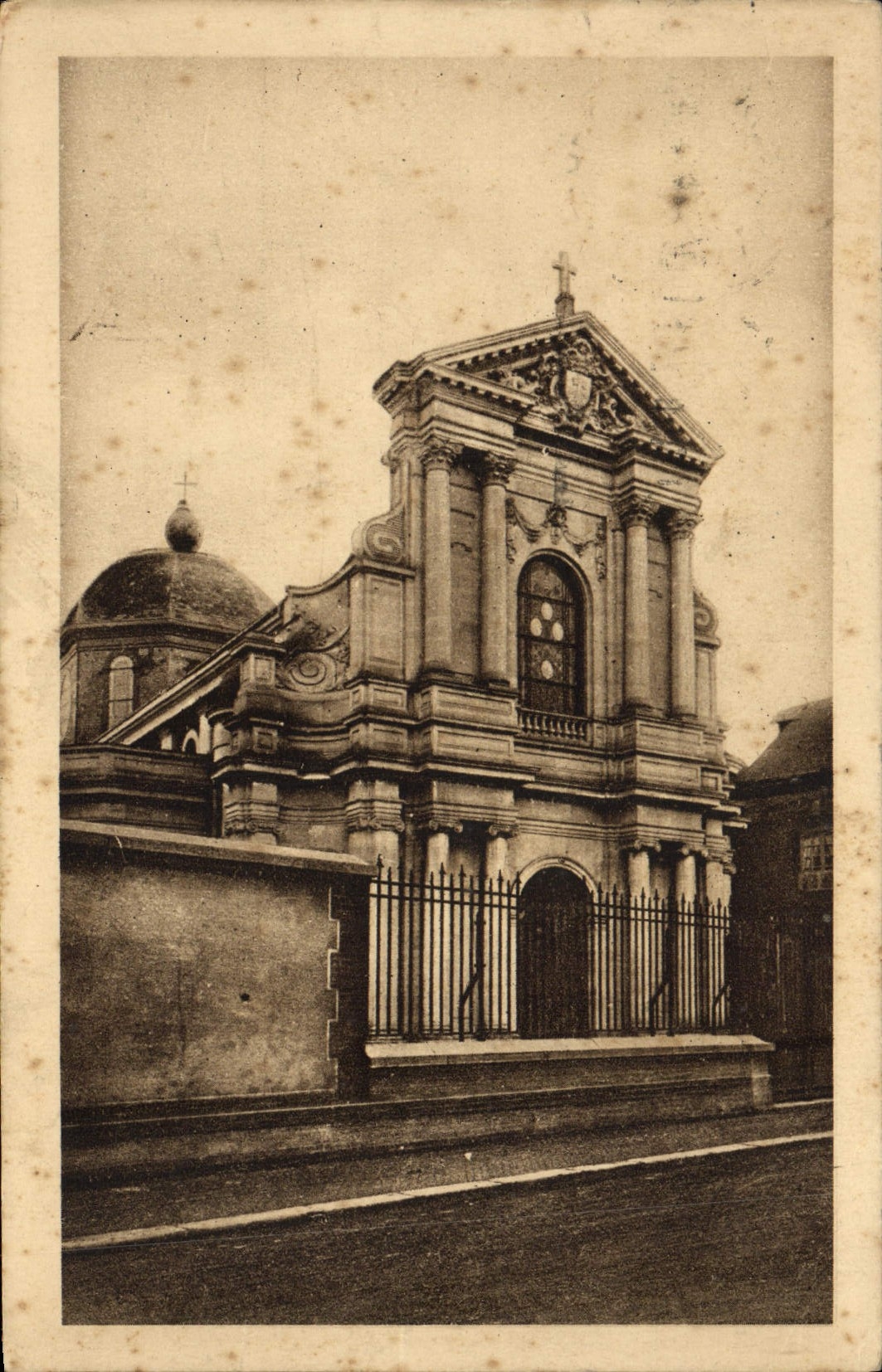 CPA Lisieux Chapelle des Carmelites