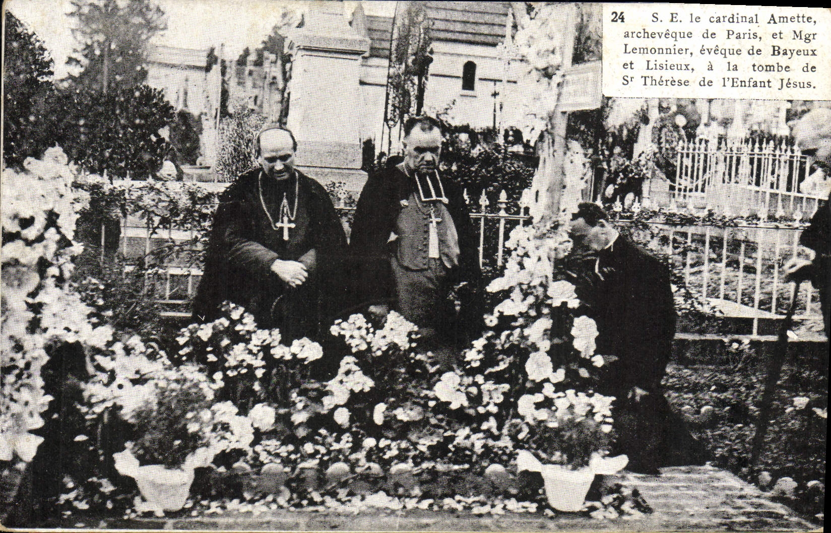 POSTAL S.E. de la VENDIMIA el arzobispo cardinal de Amette del obispo de París Lemonnier de Bayeux