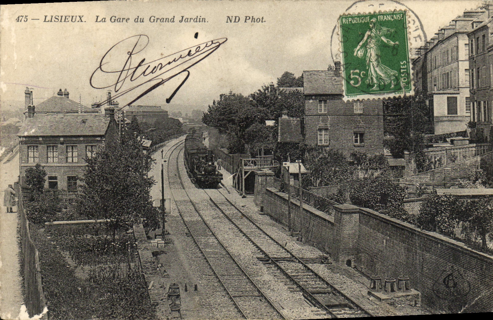 Estación de tren de Lisieux de la POSTAL de la VENDIMIA del jardín grande
