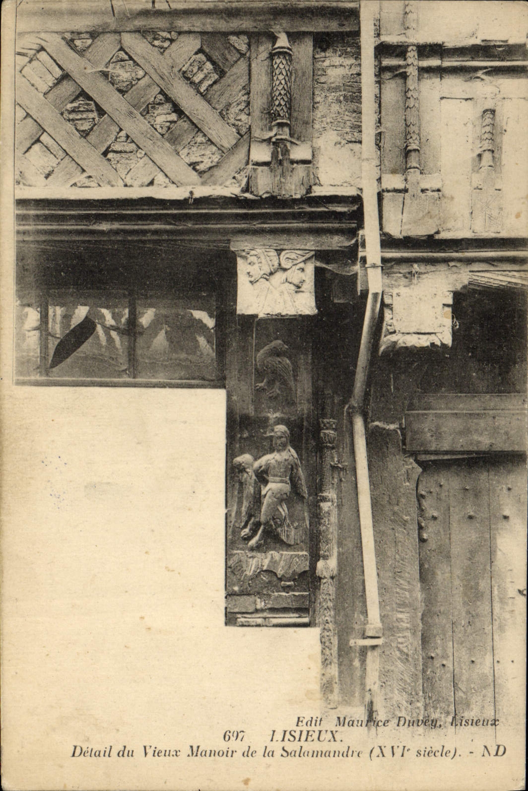 CPA Lisieux Detail du vieus Manoir de la Salamandre 