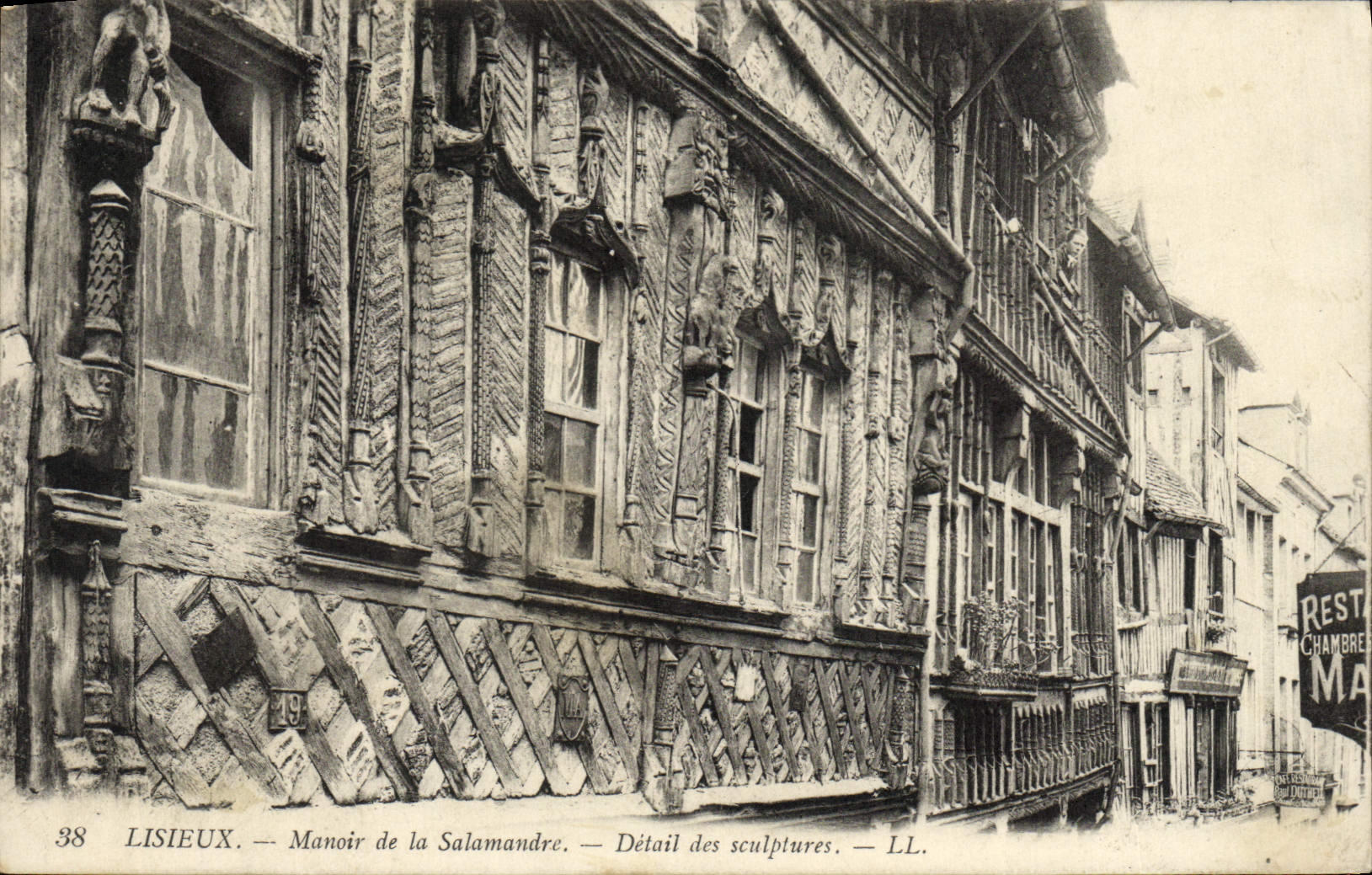 CPA Lisieux Manoir de la Salamandre 