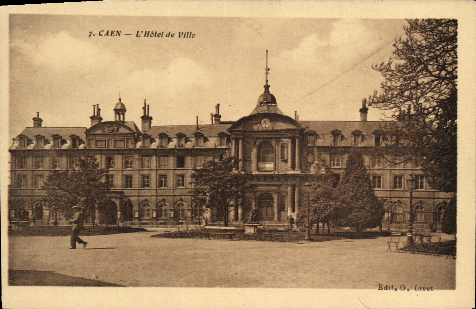 CPA Caen L'Hotel de Ville 