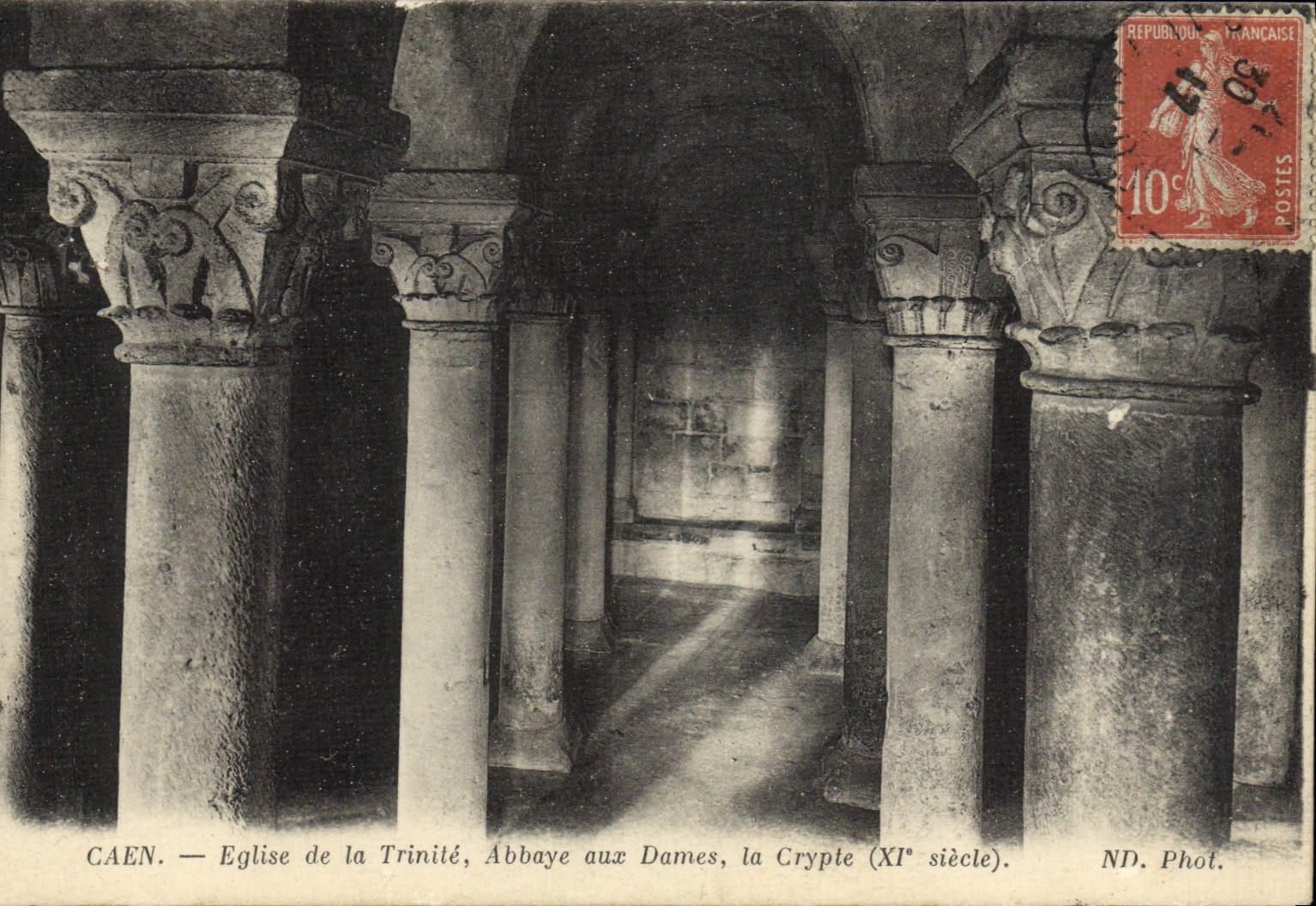 CPA Caen Eglise de la Trinite Abbaye aux Dames la Crypte 