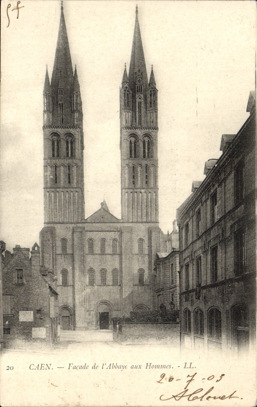VINTAGE POSTCARD Caen Frontage of the Abbey to the Men