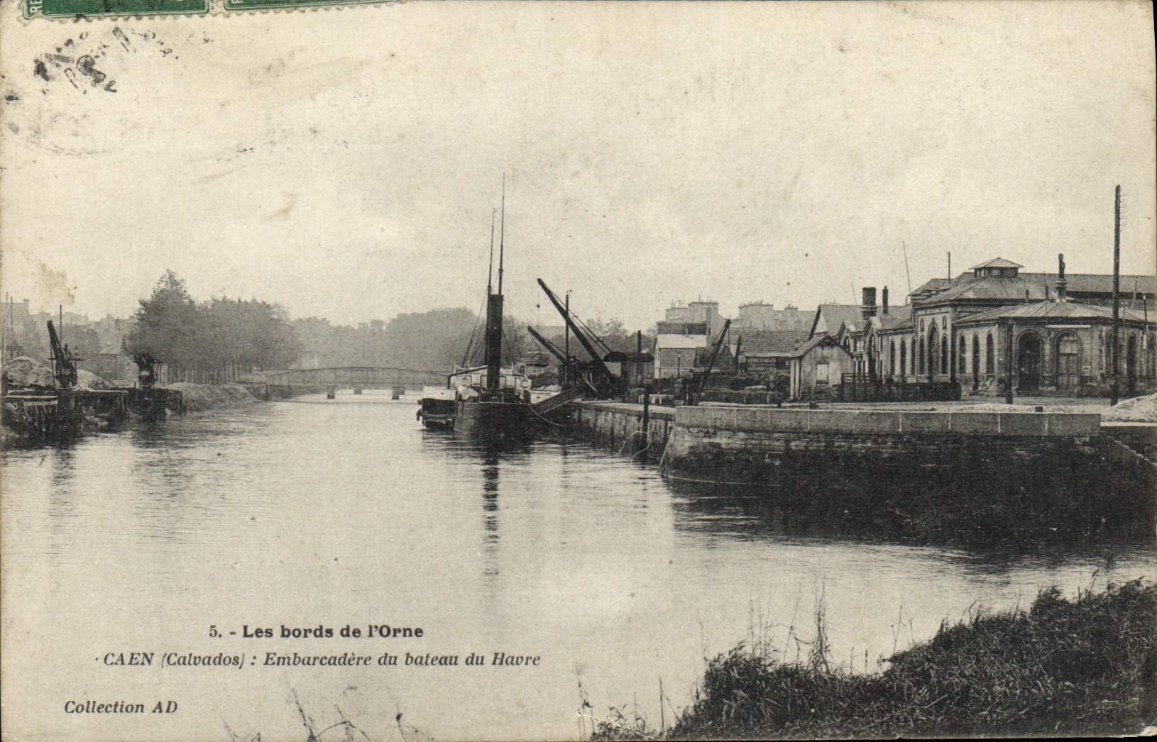 VINTAGE POSTCARD Caen Landing stage of the Boat of Le Havre