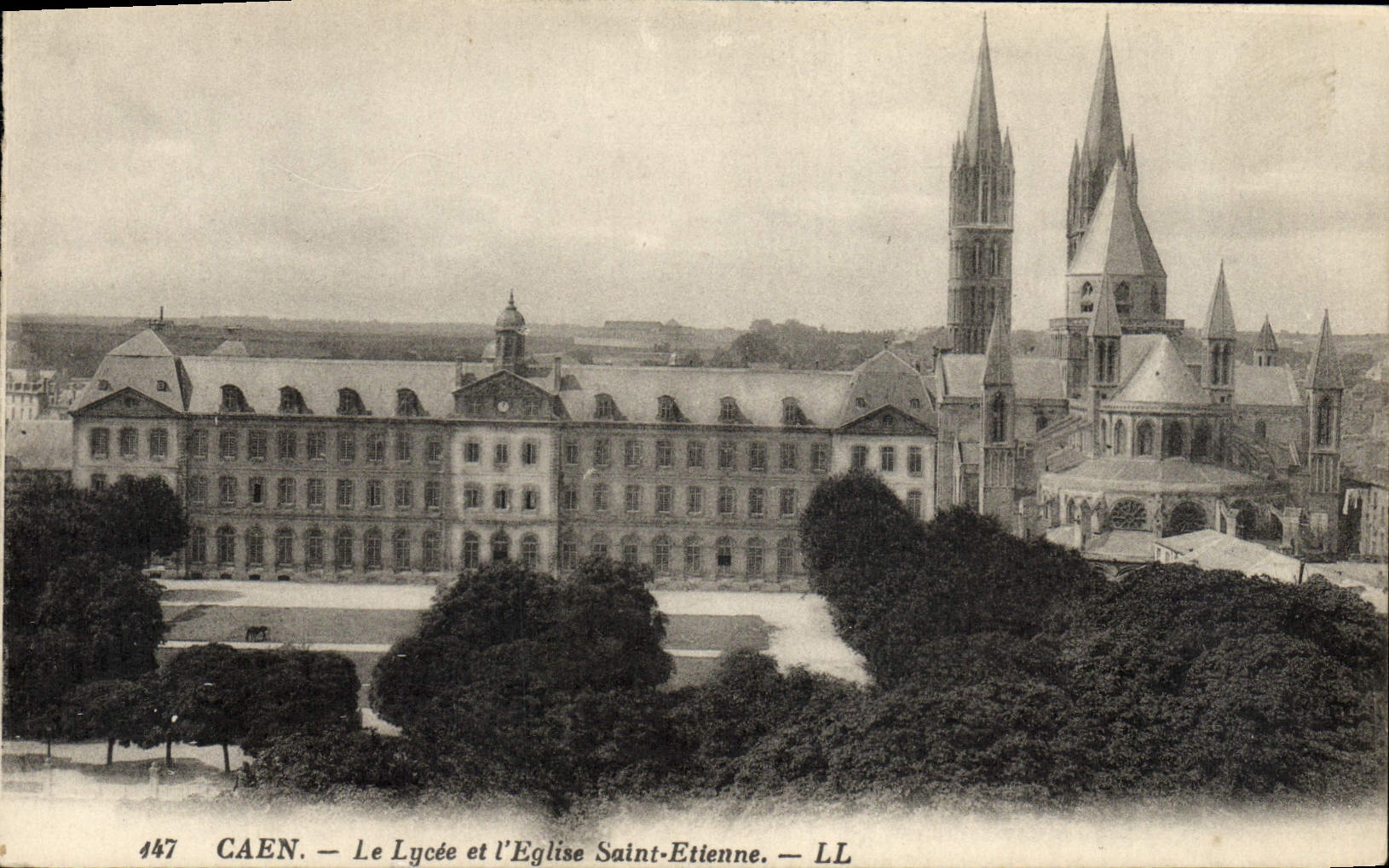 VINTAGE POSTCARD Caen College and the Church Etienne Saint
