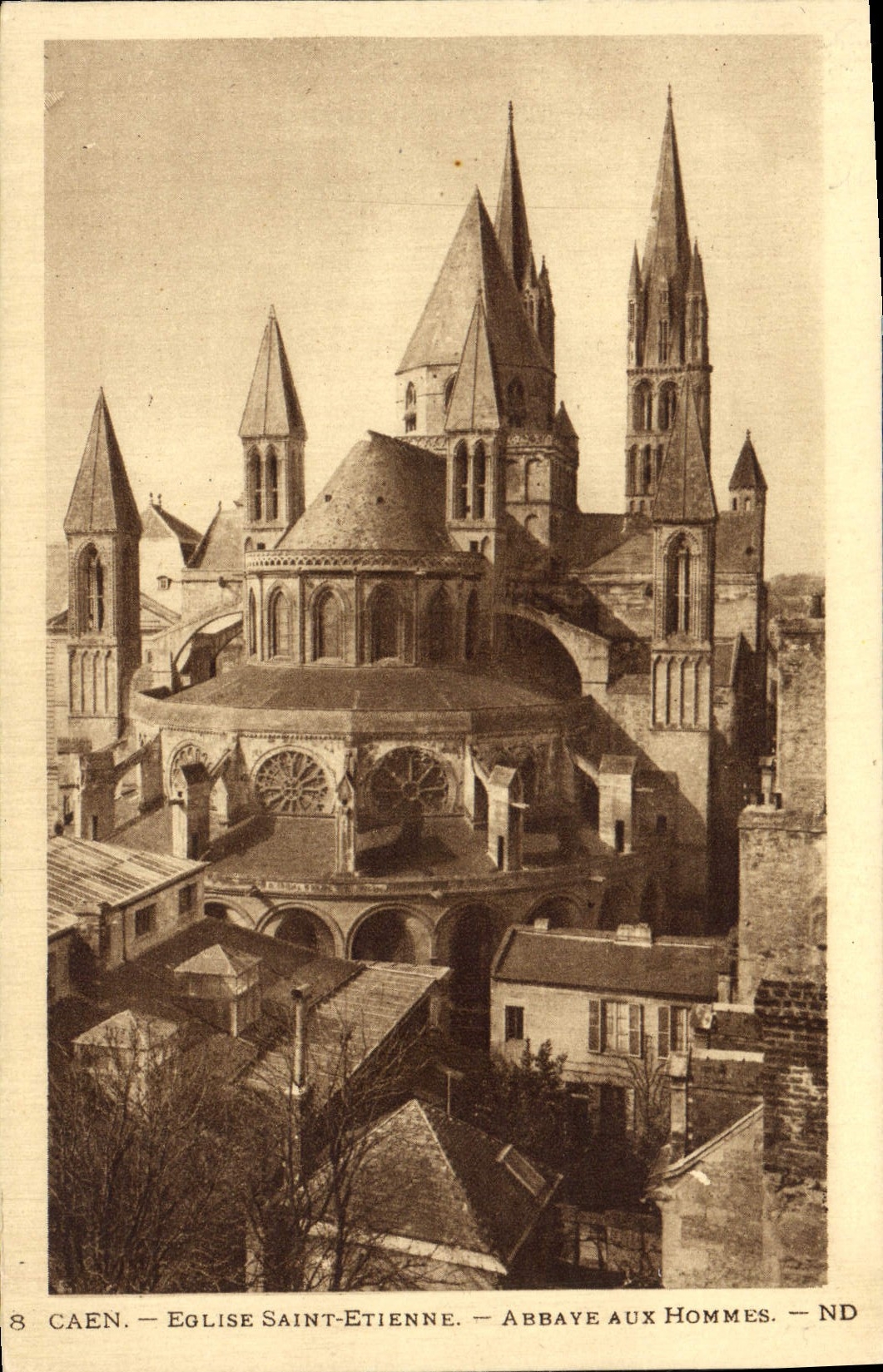 VINTAGE POSTCARD Caen Church saint Etienne abbey with the men