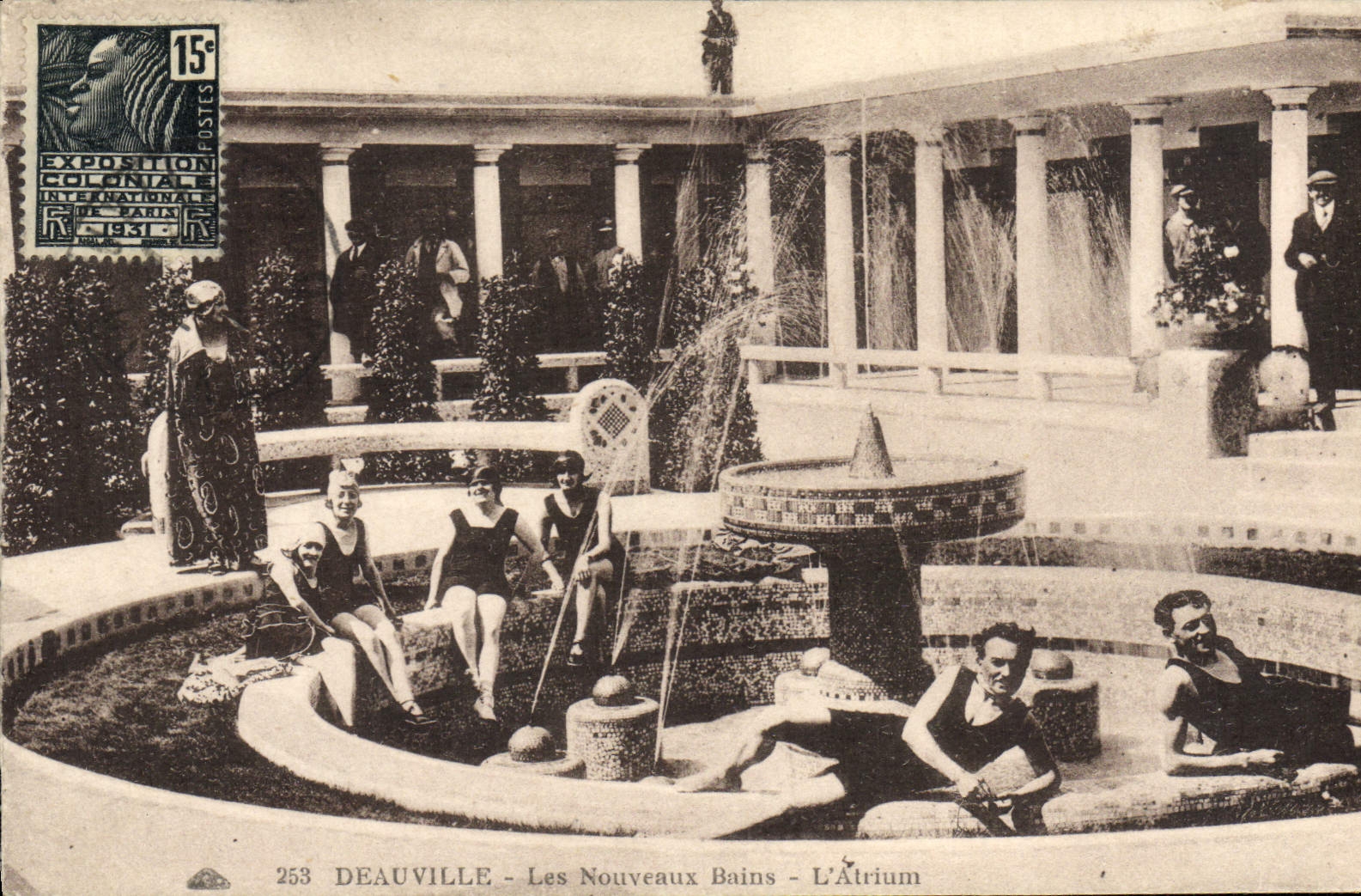 CPA Deauville Les nouveaux bains l'atrium