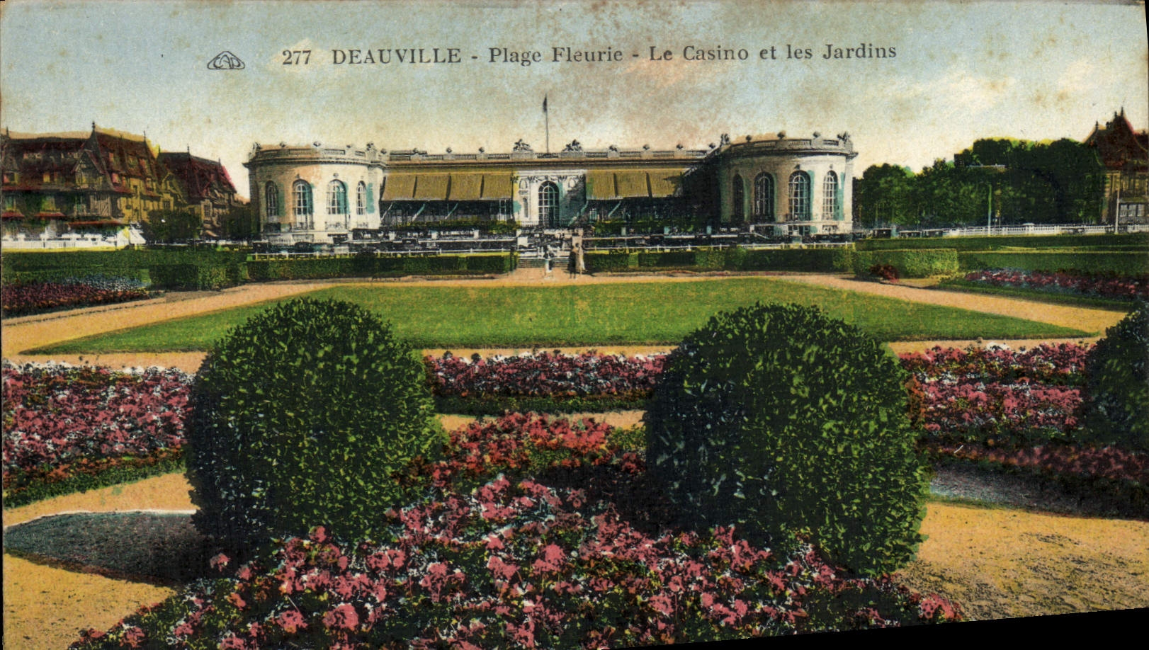 CPA Deauville Plage fleurie le casino et les jardins