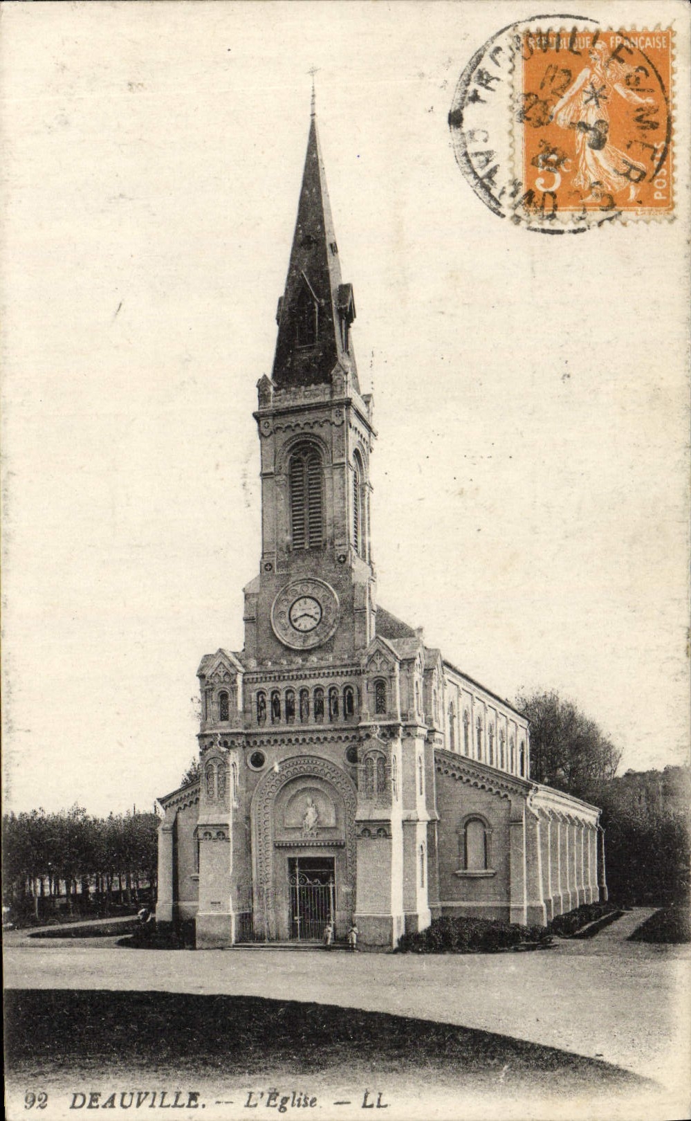 CPA Deauville L'Eglise