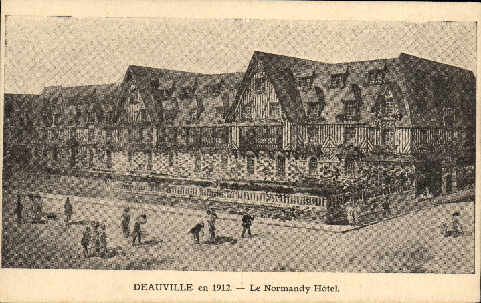 VINTAGE POSTCARD Deauville the normandy hotel