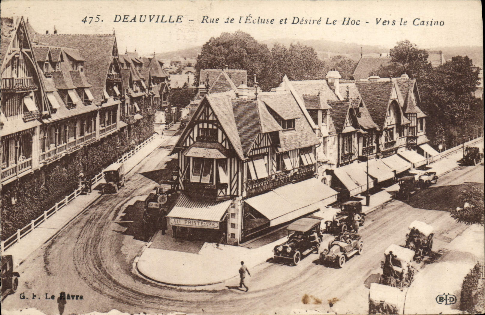 VINTAGE POSTCARD Deauville street of the lock and desired the hoc towards the casino