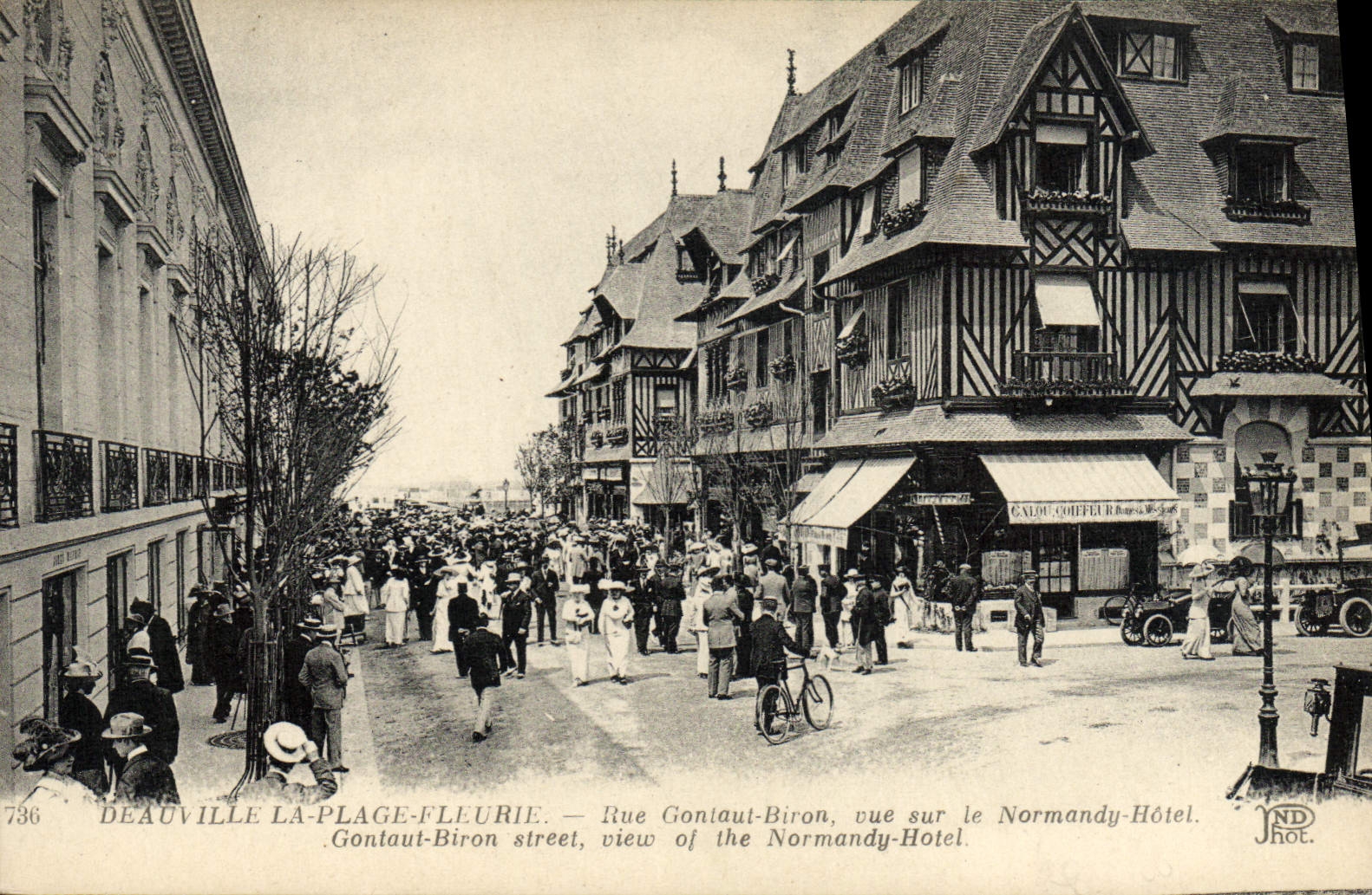VINTAGE POSTCARD Deauville the flowered beach Seen on Normandy Hotel
