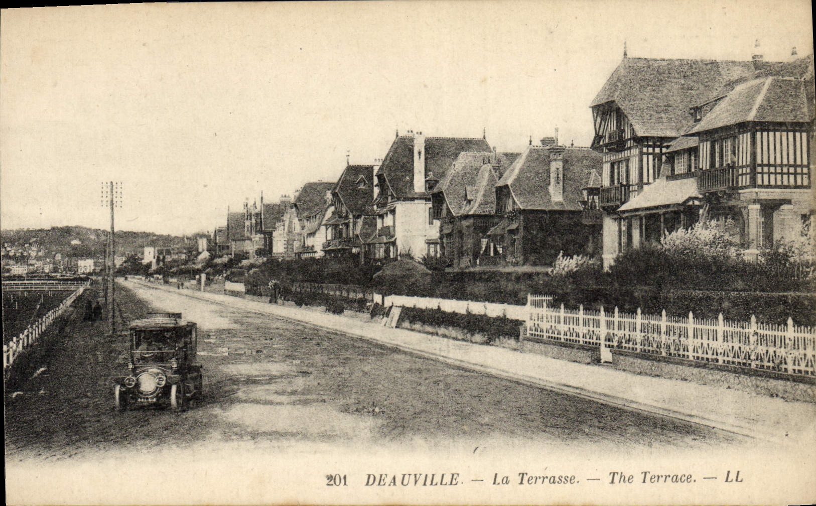 CPA Deauville La terrasse