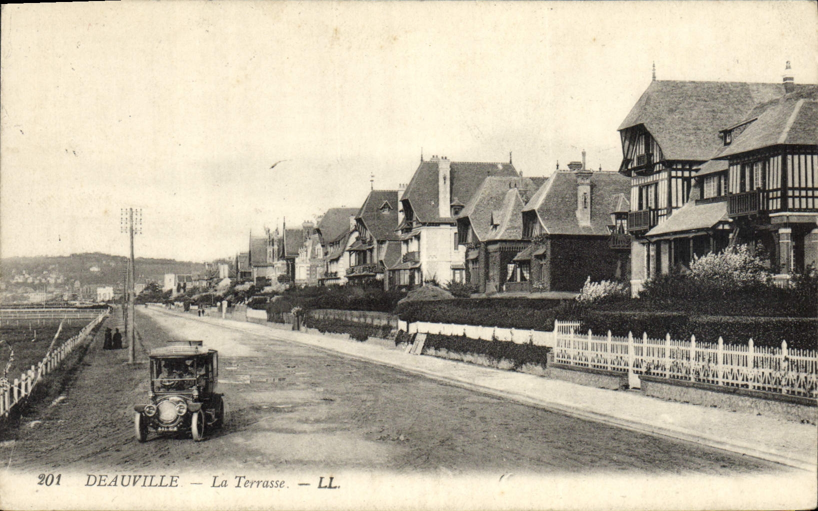 CPA Deauville La terrasse