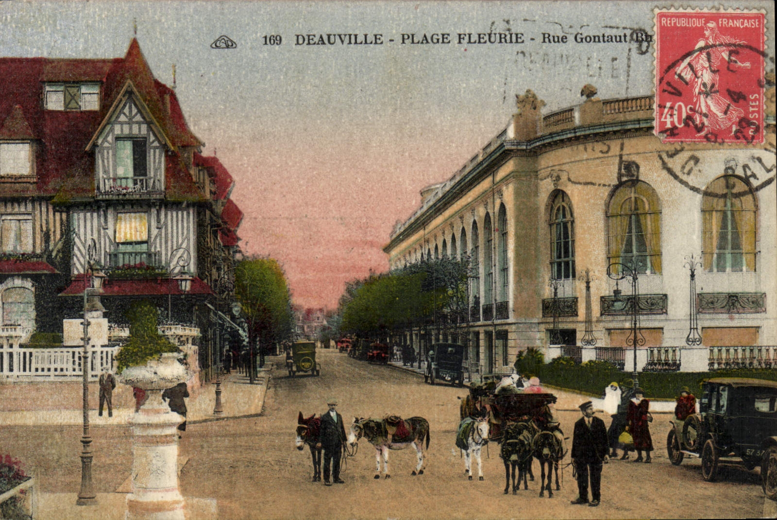 CPA Deauville Plage fleurie rue gontaut biron
