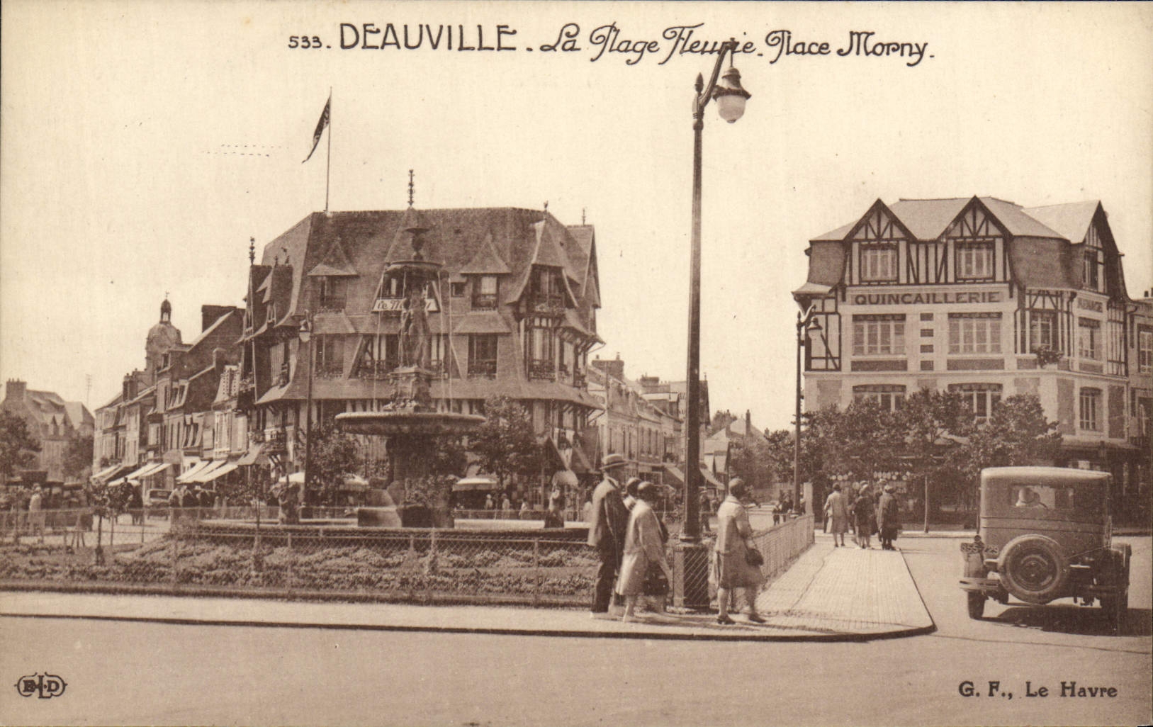 CPA Deauville la plage fleurie place morny