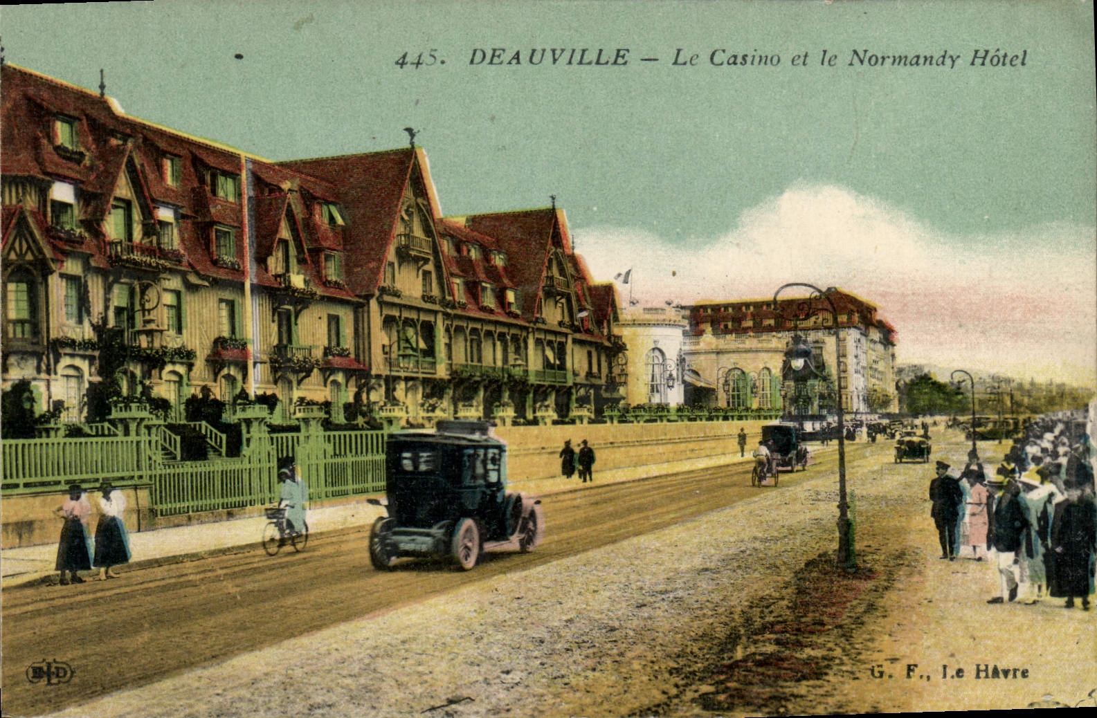 VINTAGE POSTCARD Deauville the casino and the normandy hotel