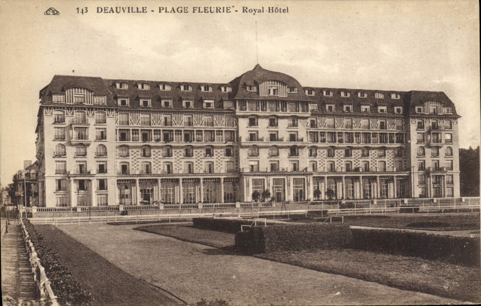 CPA Deauville Royal Hotel 