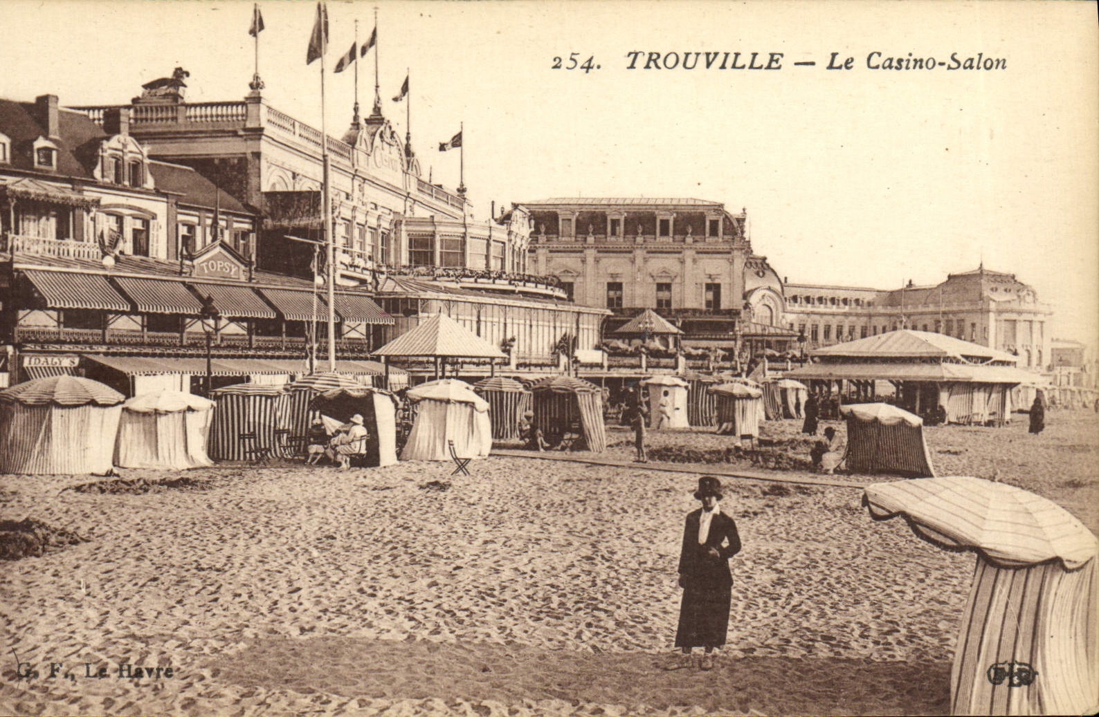 CPA Trouville Le Casino Salon
