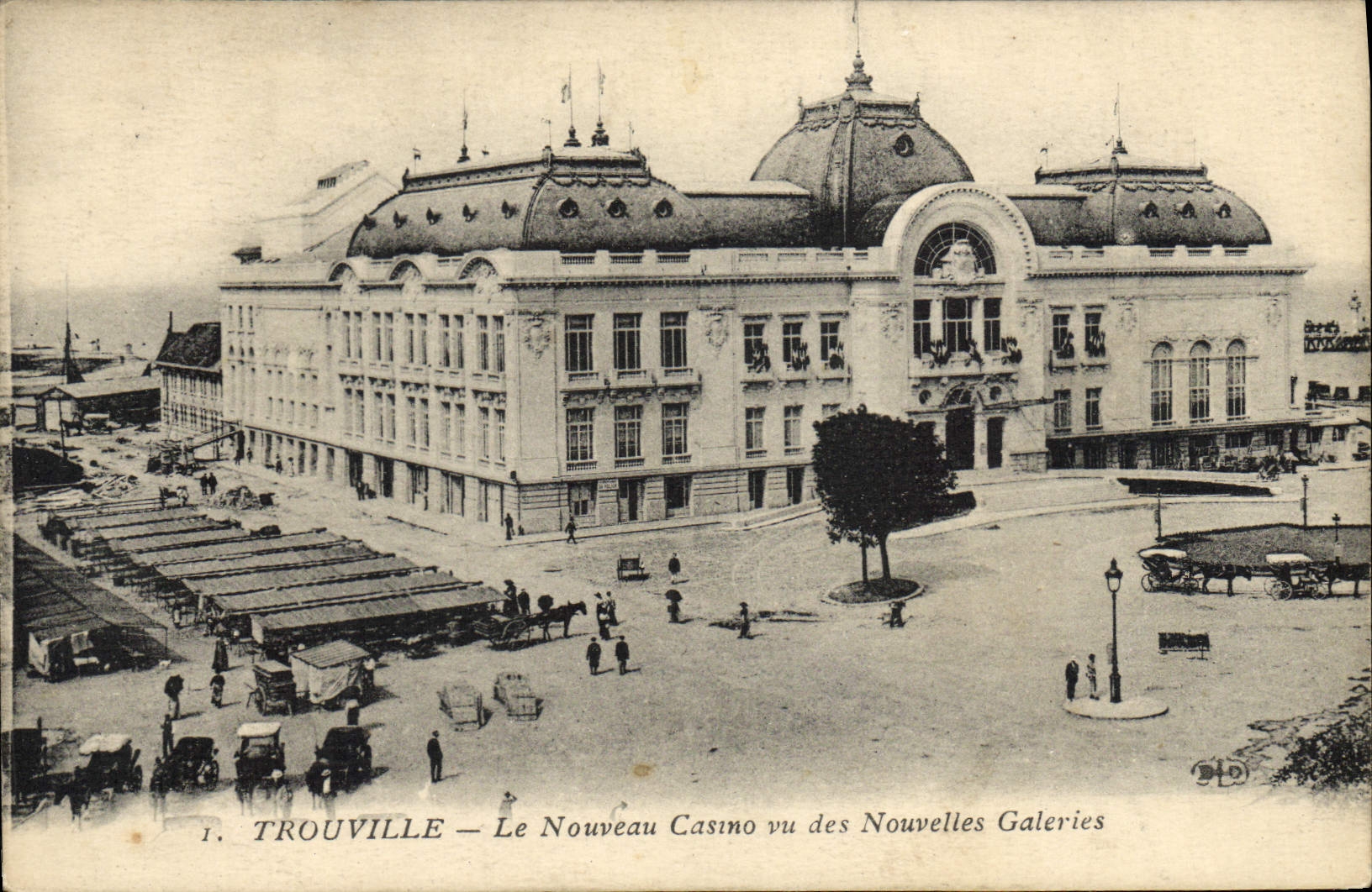 POSTAL Trouville de la VENDIMIA el nuevo del casino visto de las nuevas galerías