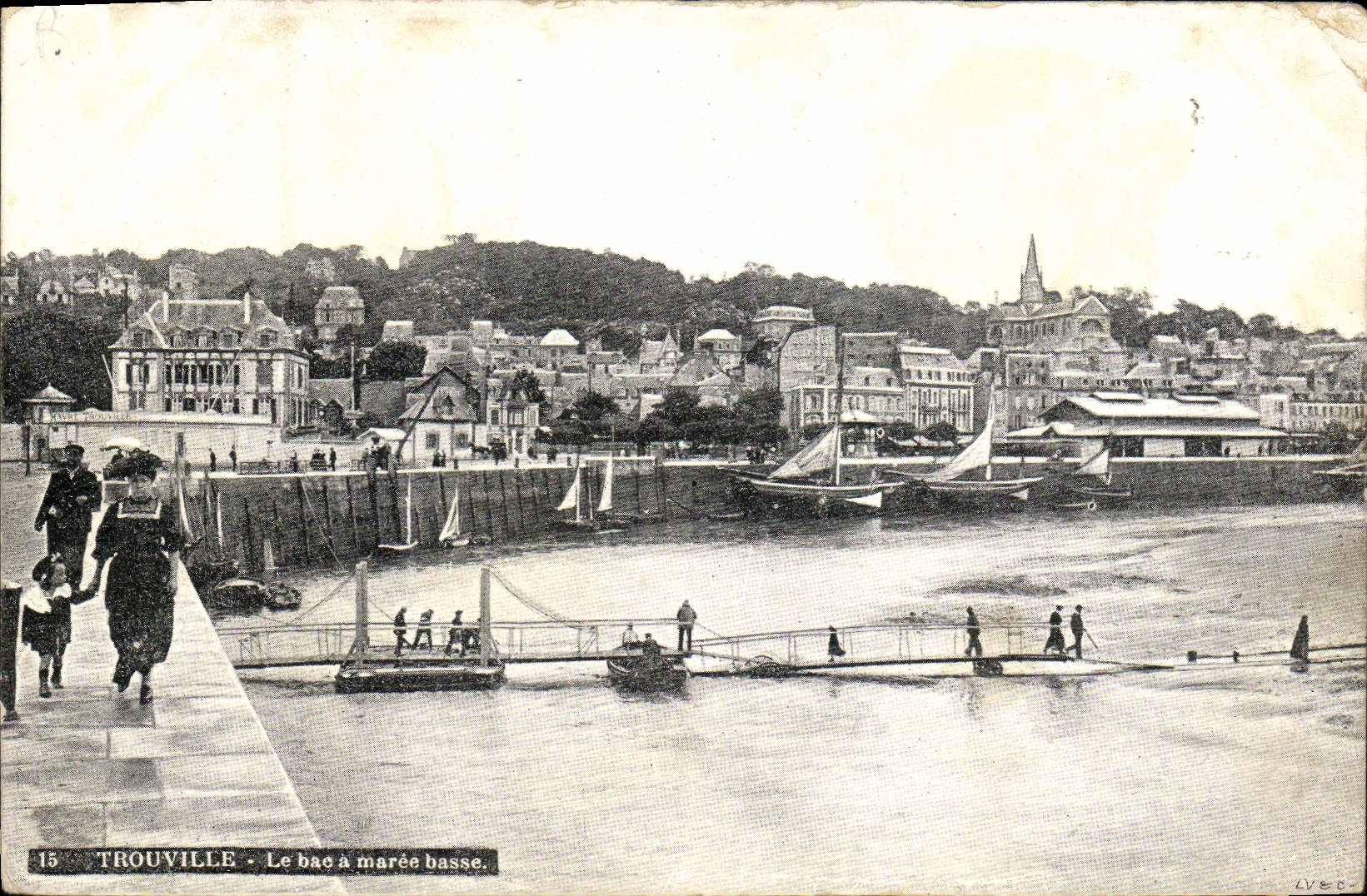 La POSTAL Trouville de la VENDIMIA la cuba tiene marea baja