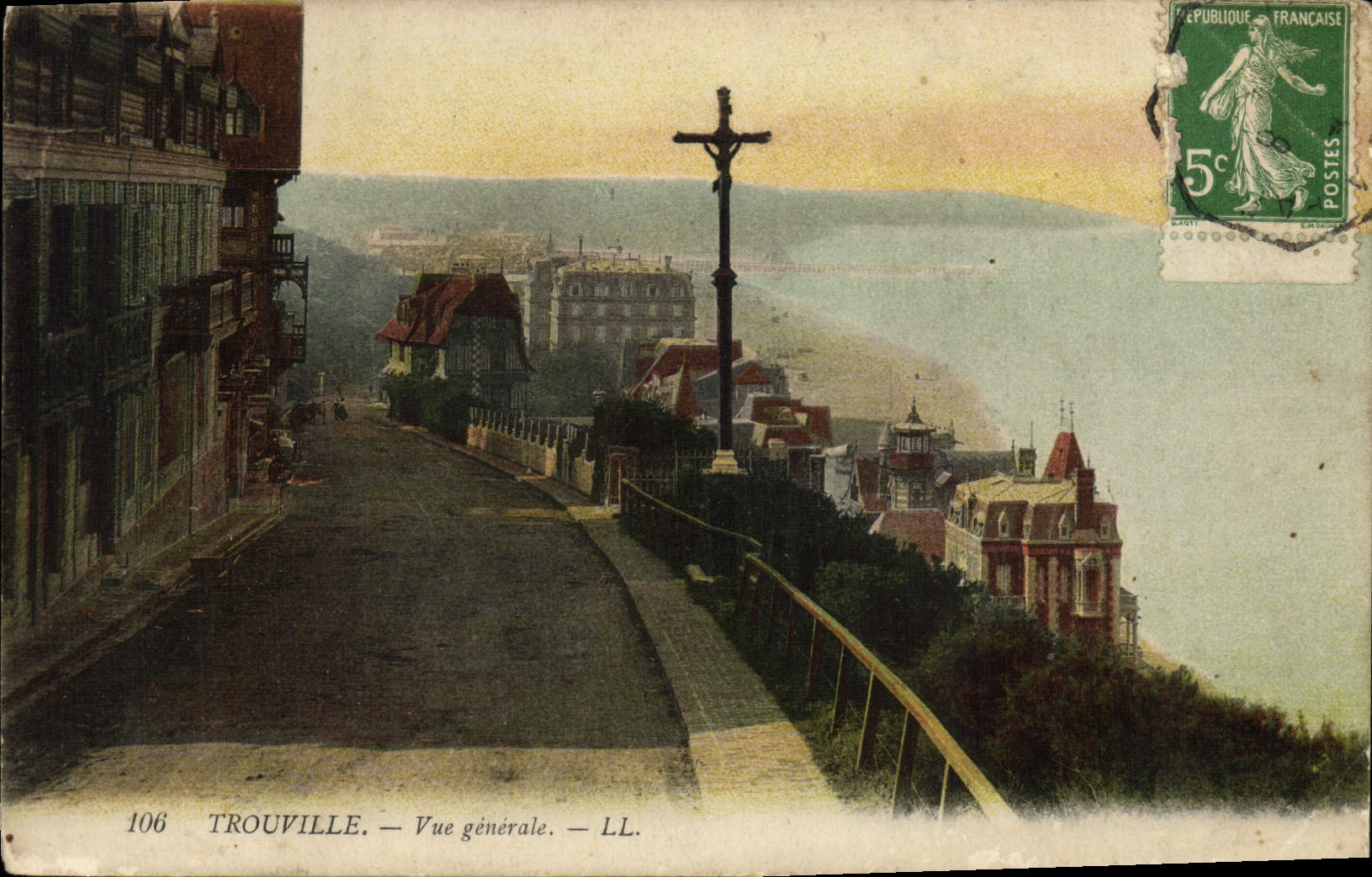 CPA Trouville Deauville Vue Generale 