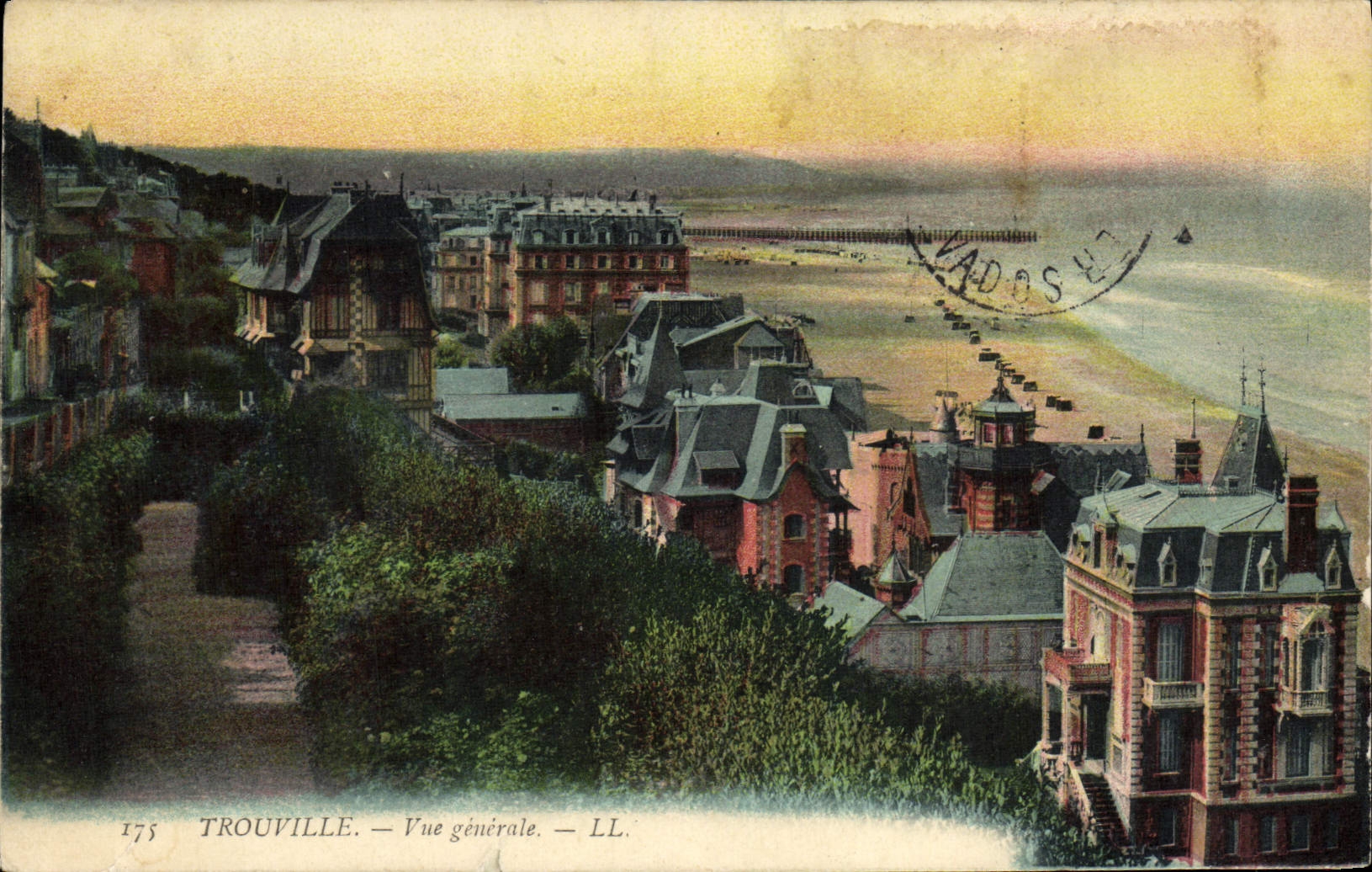 CPA Trouville Deauville Vue Generale 