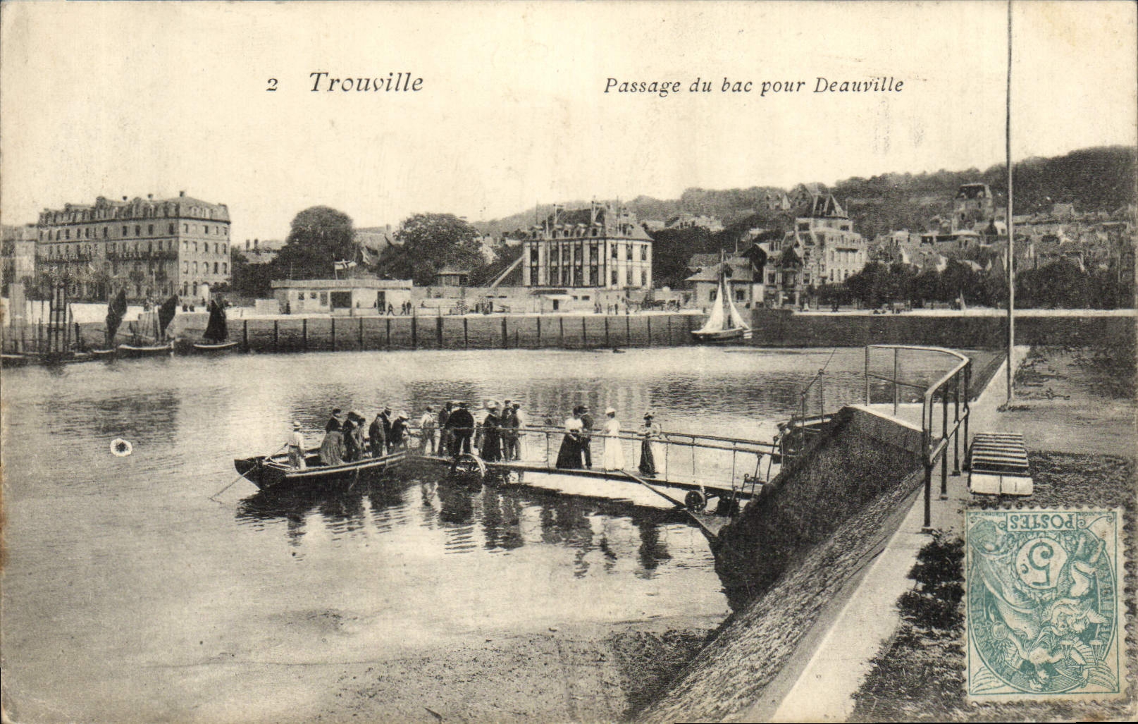 CPA Trouville Passage du Bac Deauville 