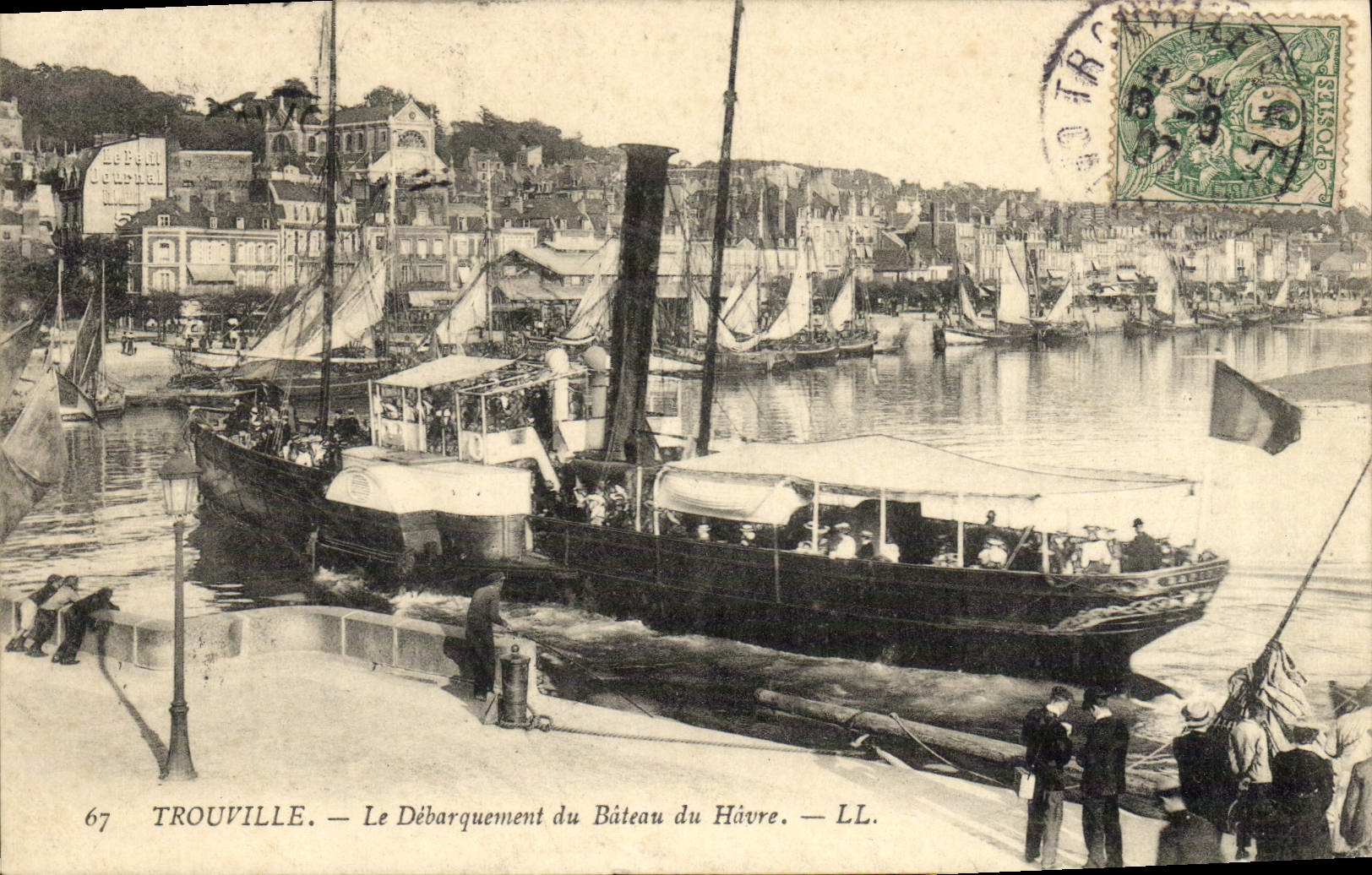 CPA Trouville Le Depart du Bateau du Havre Bateau