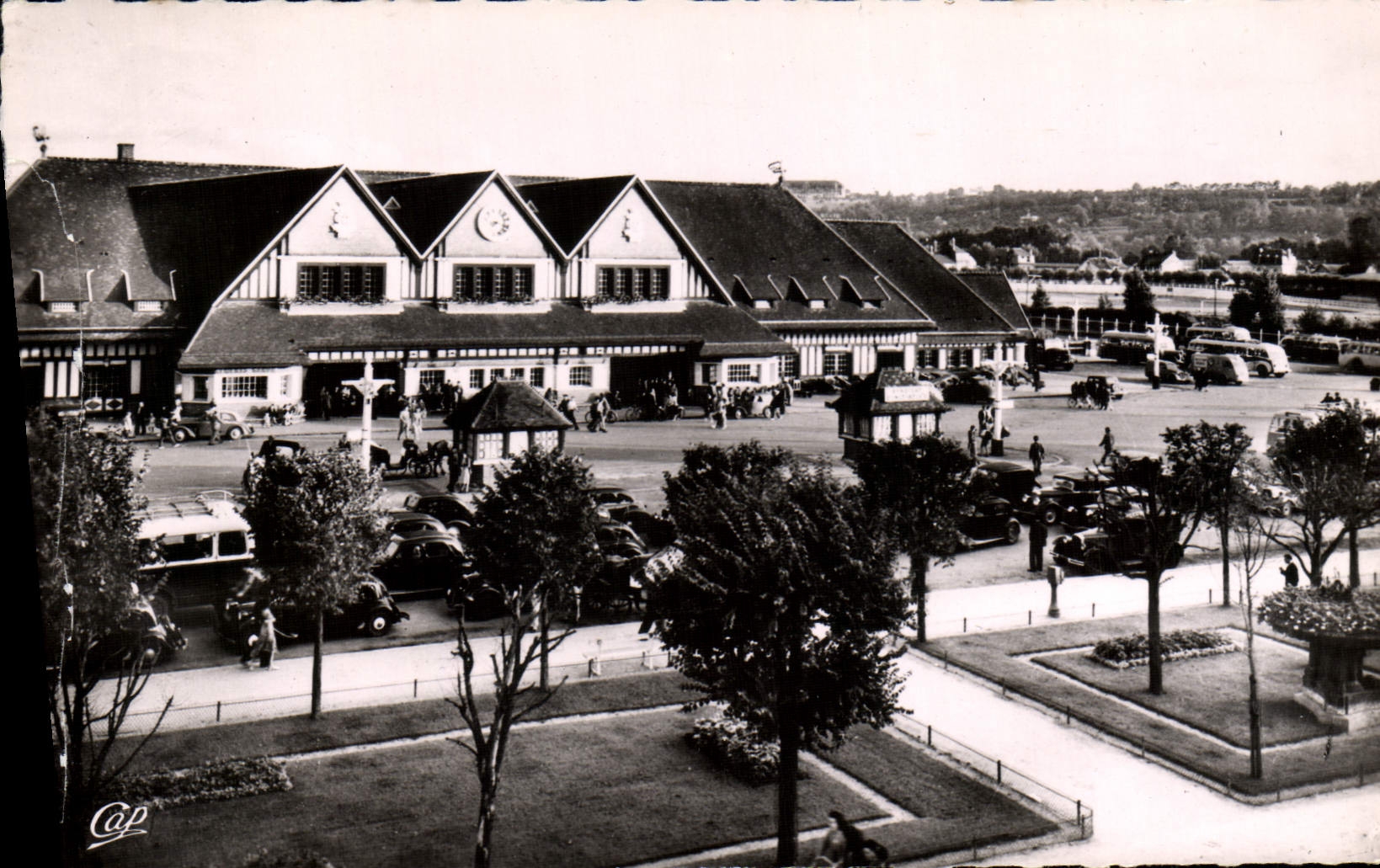 POSTAL MODERNA estación de tren de Trouville Deauville