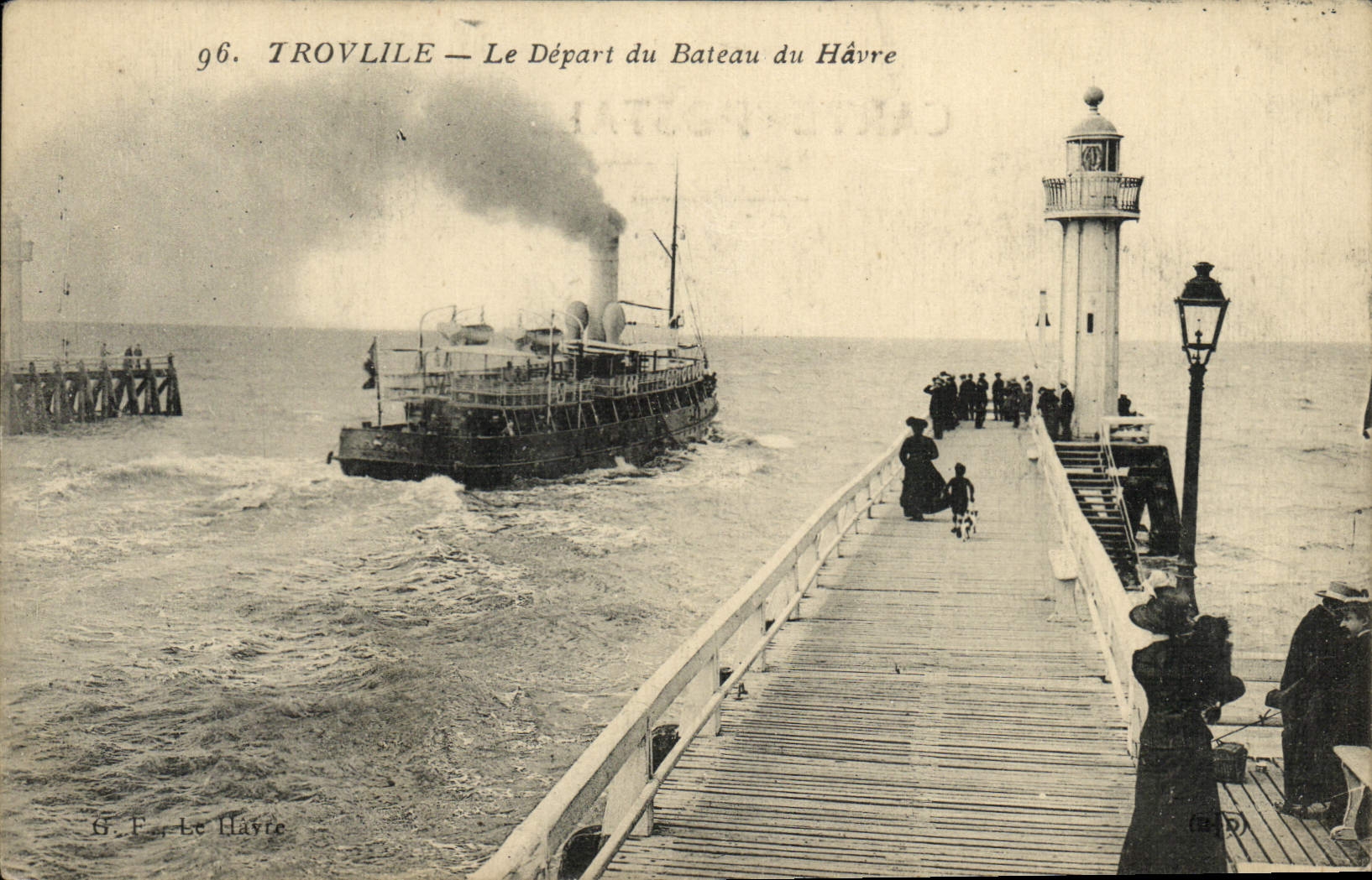 CPA Trouville L'Avant Port Depart du Bateau du Havre