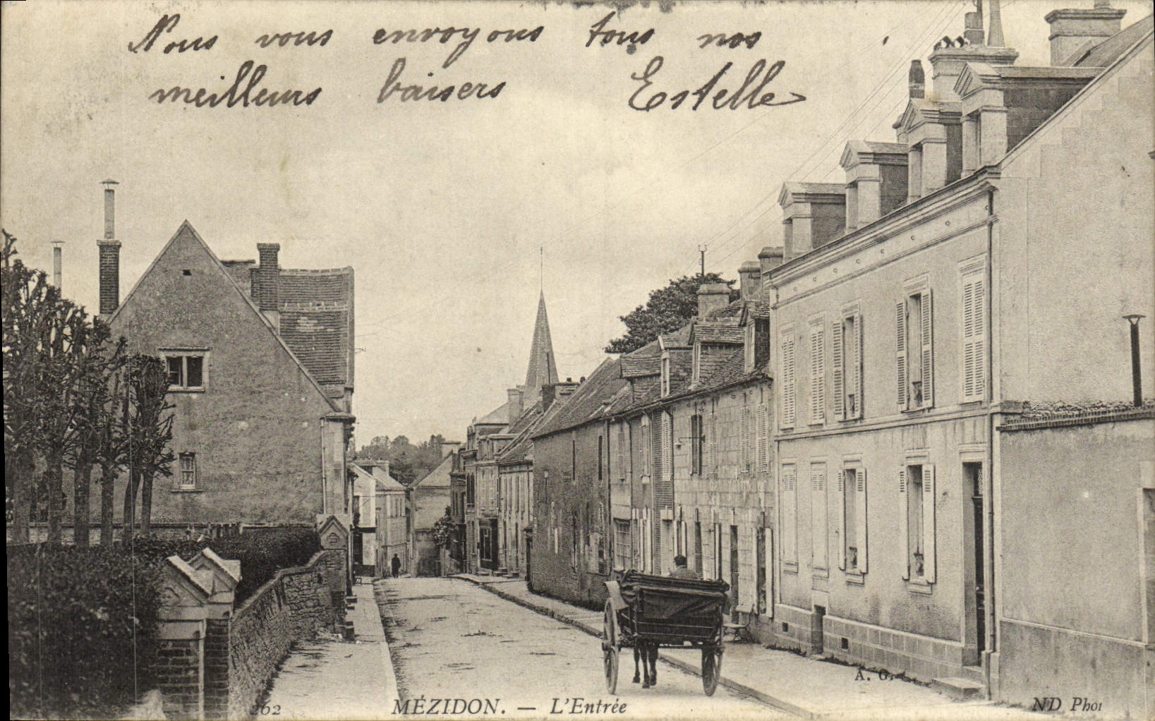 CPA Mezidon L'Entree