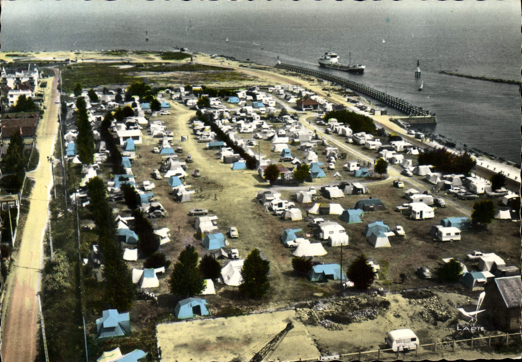 MODERN CARD Avion With the top of Ouistreham Riva Bleated