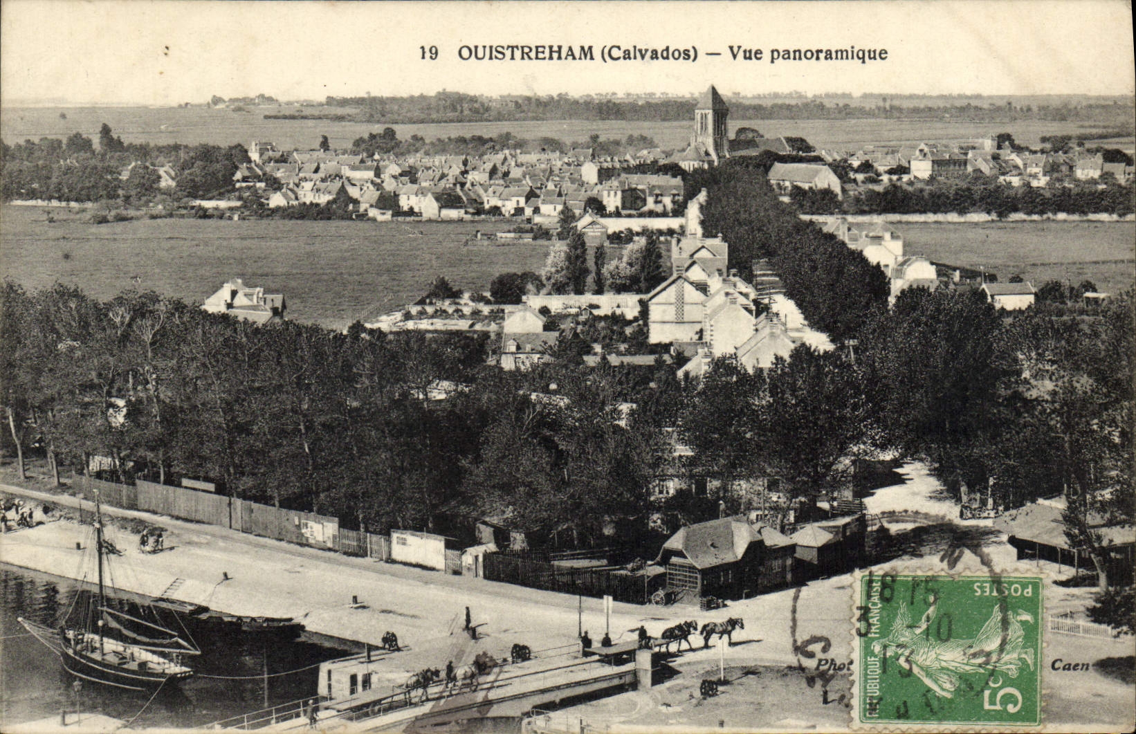 VINTAGE POSTCARD Ouistreham Panoramic View