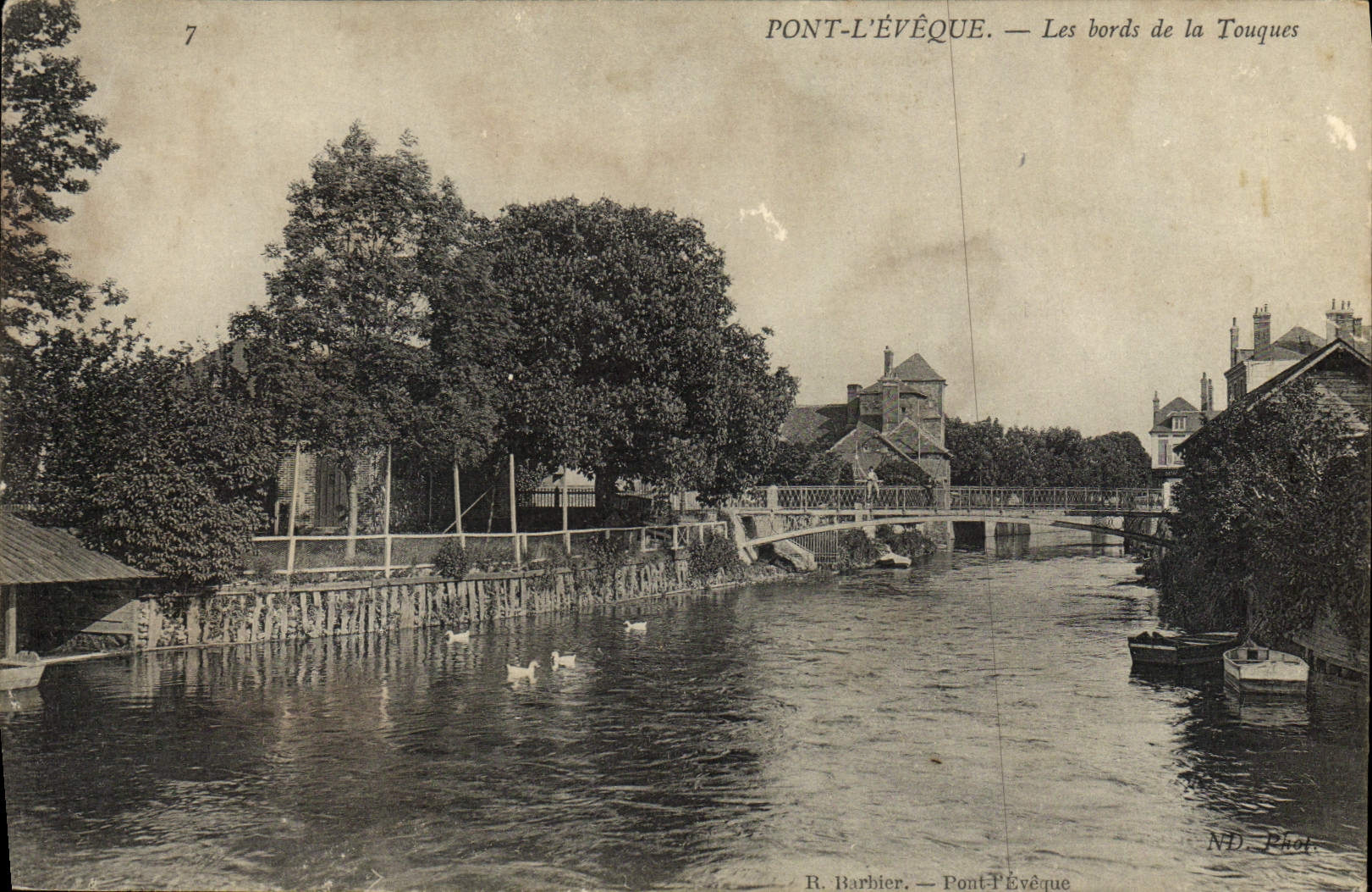 VINTAGE POSTCARD Bridge I' Eveque edges of the drums