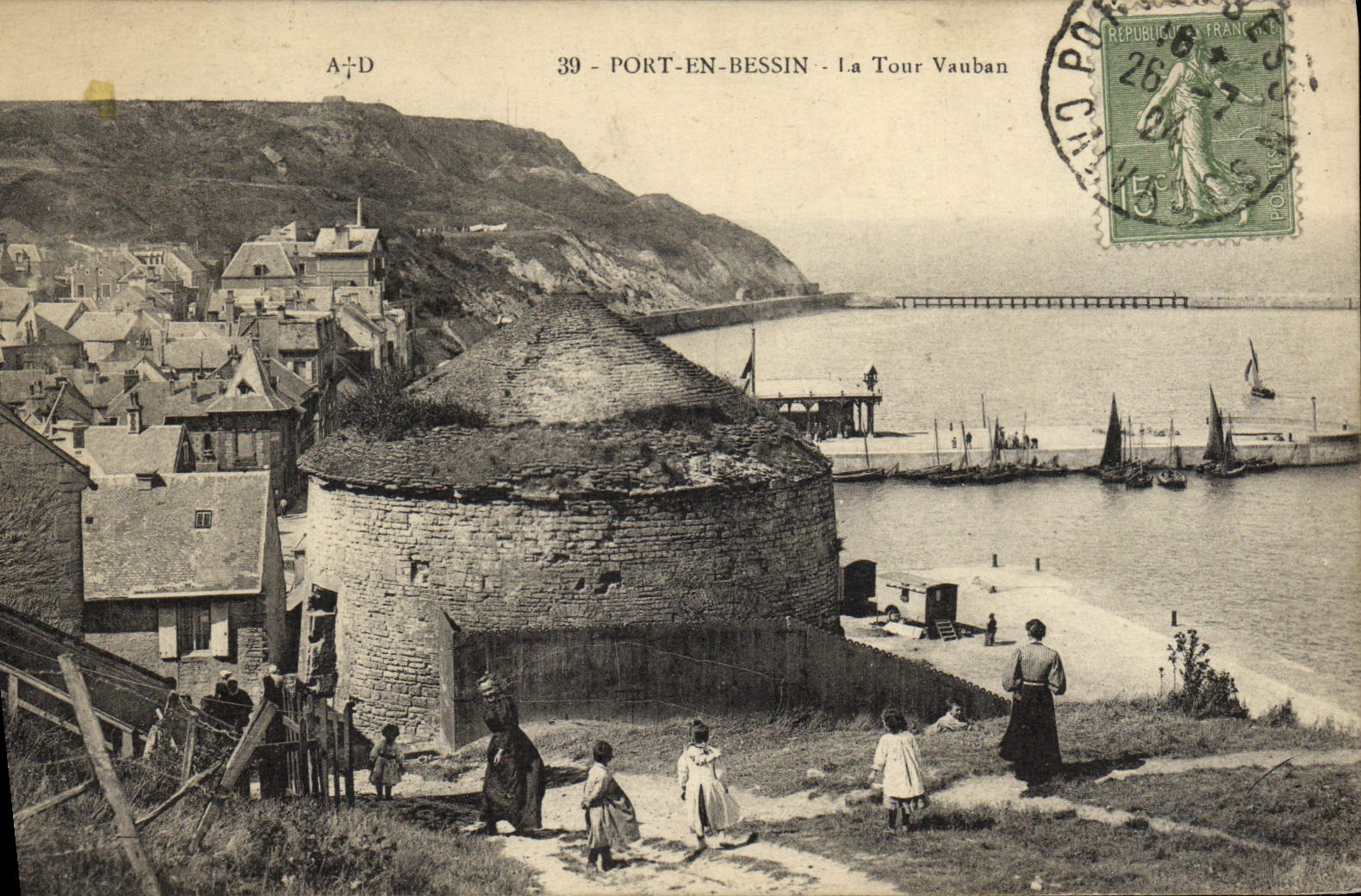 Puerto de la POSTAL de la VENDIMIA en Bessin la torre vauban