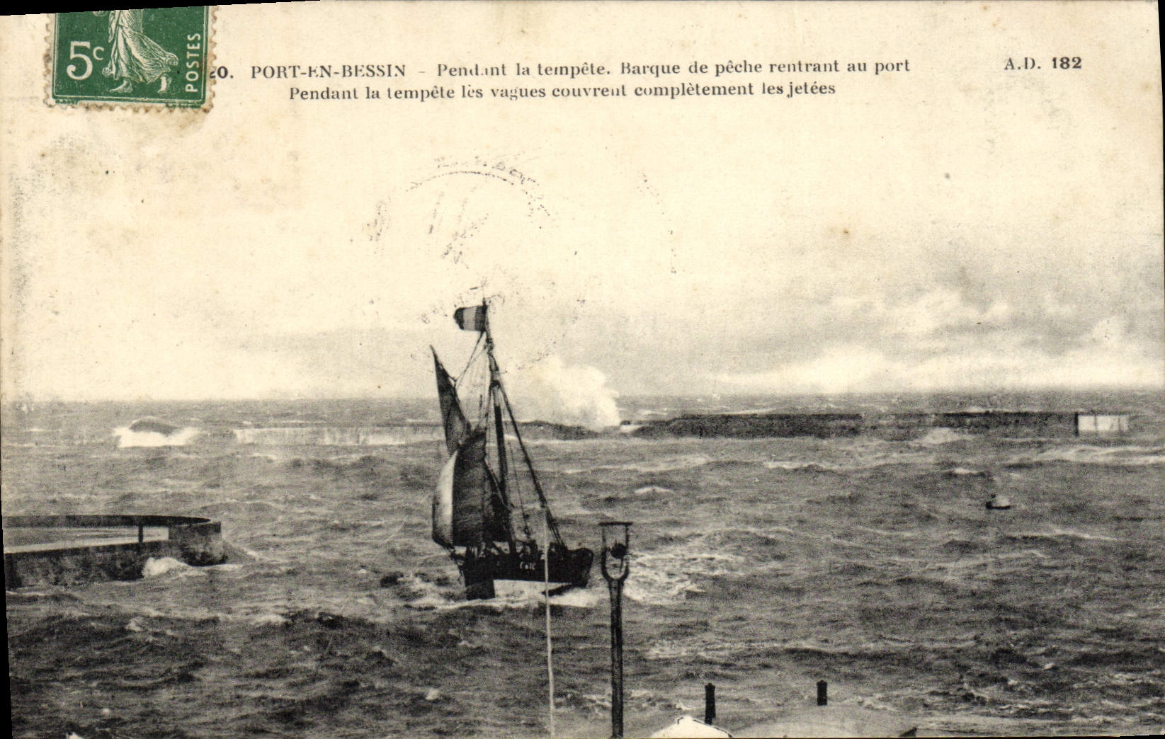 Puerto de la POSTAL de la VENDIMIA en Bessin durante el barco de tormenta
