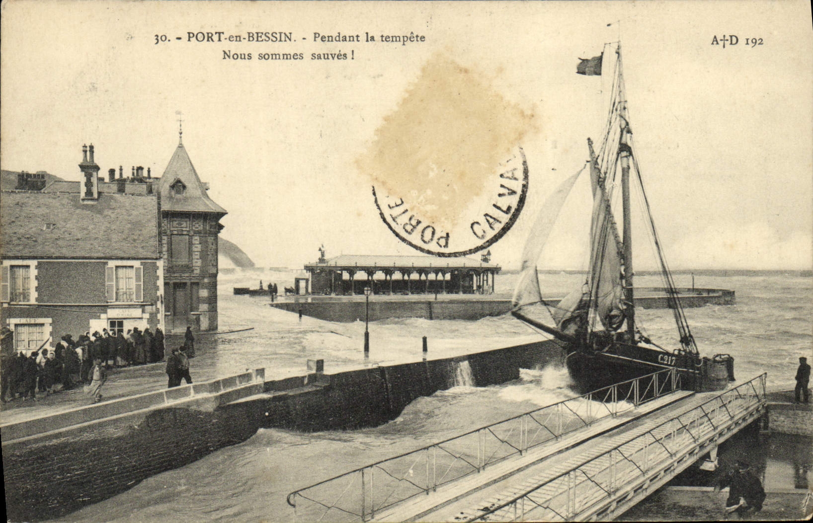 Puerto de la POSTAL de la VENDIMIA en Bessin durante la tormenta estamos excepto el barco