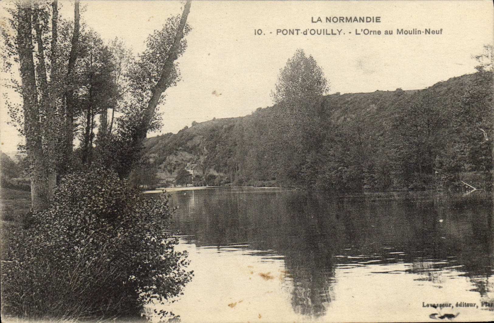 VINTAGE POSTCARD Normandy Bridge of Ouilly the flowering ash to the new mill